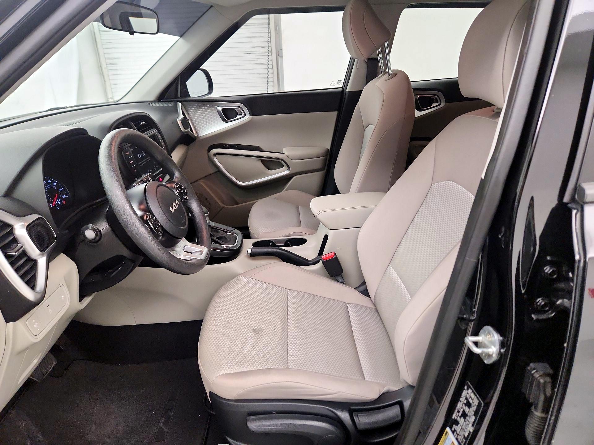 Thumbnail: 2022 Kia Soul - 17