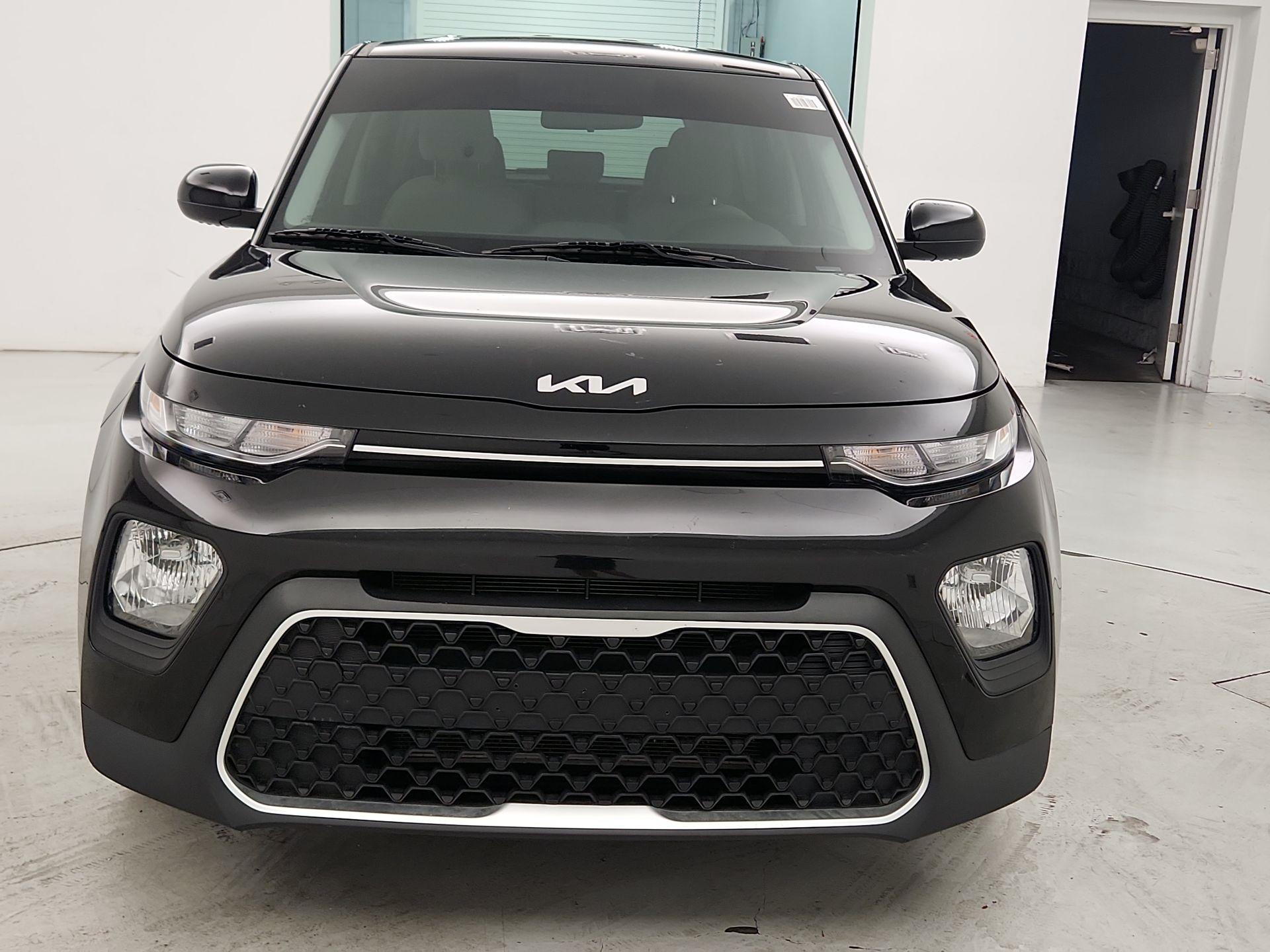 Thumbnail: 2022 Kia Soul - 2