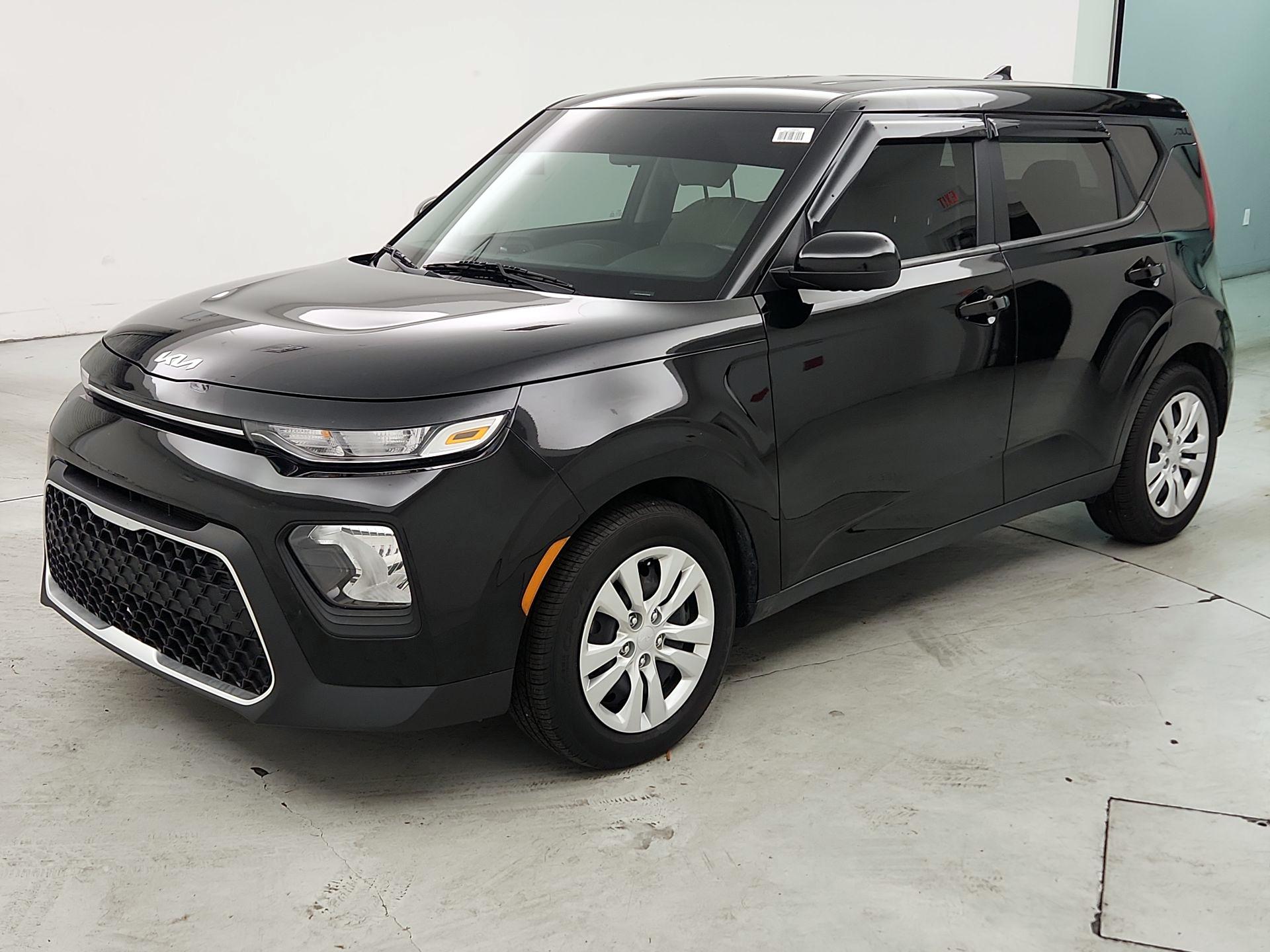 Thumbnail: 2022 Kia Soul - 3