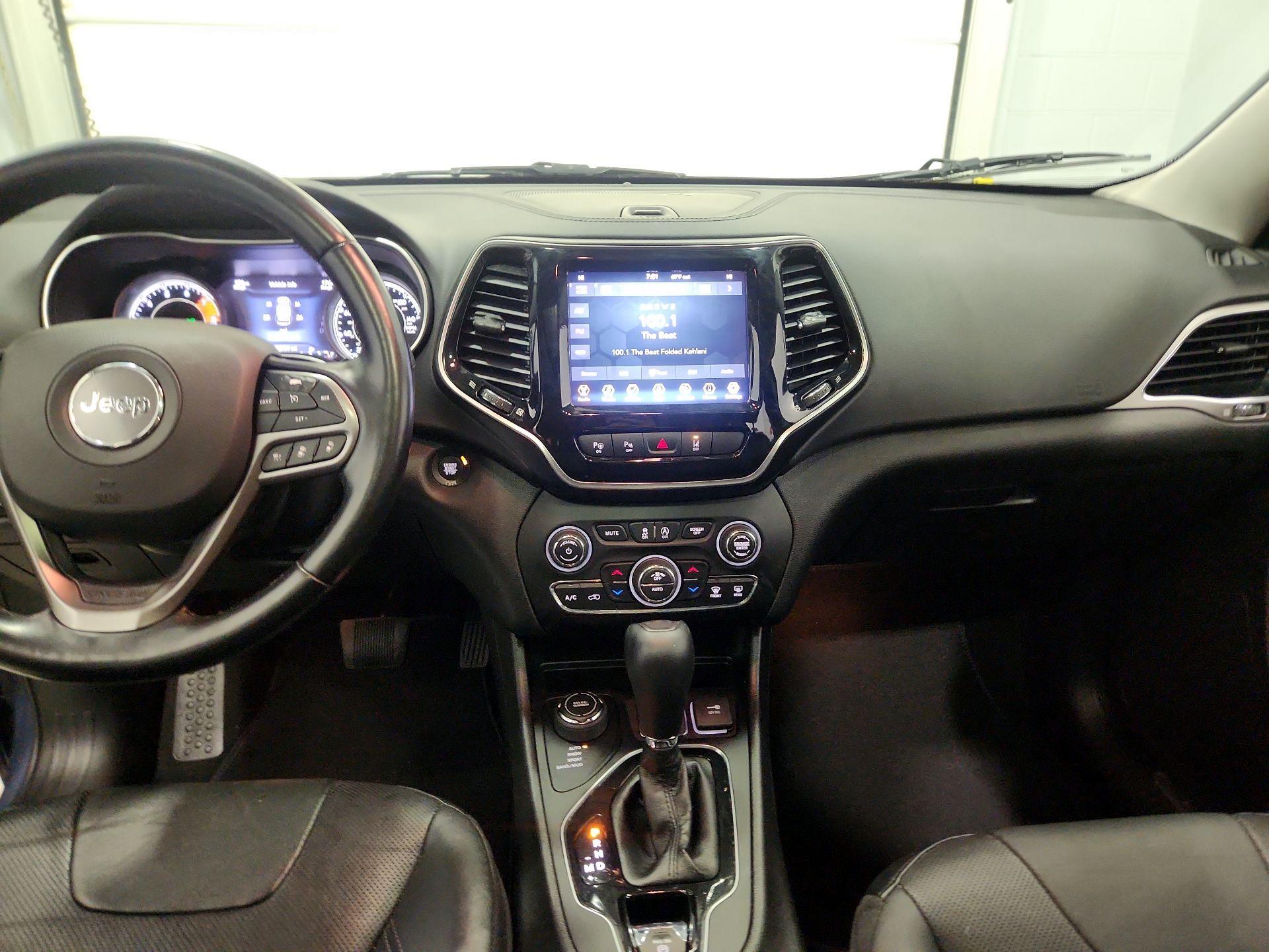 Thumbnail: 2021 Jeep Cherokee - 9