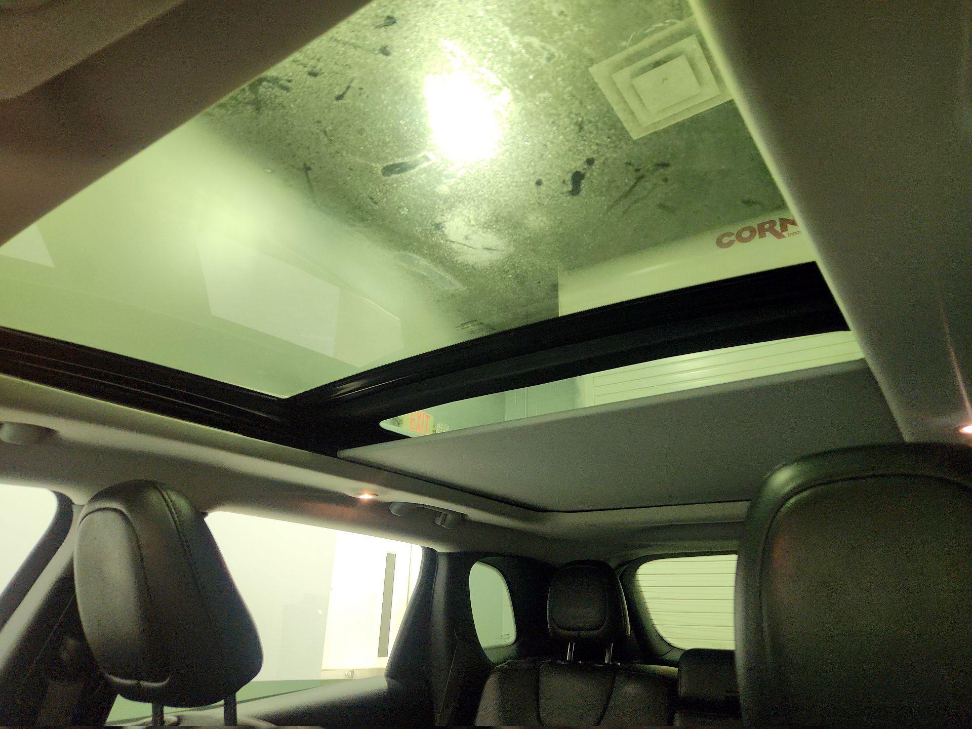 Thumbnail: 2021 Jeep Cherokee - 19