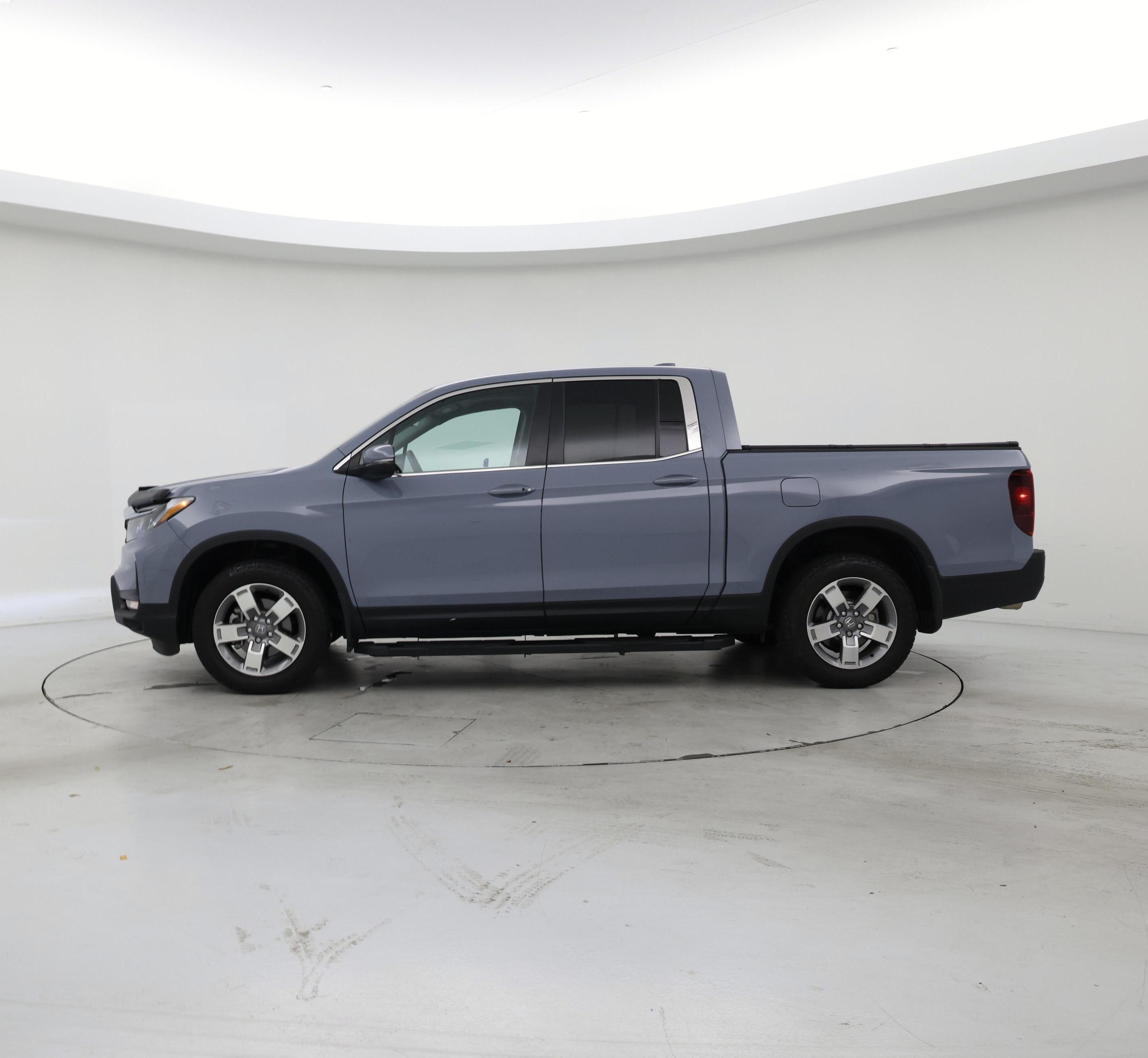 Thumbnail: 2025 Honda Ridgeline - 3