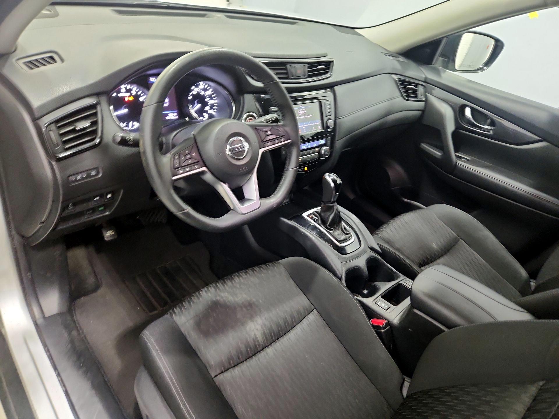Thumbnail: 2018 Nissan Rogue - 11