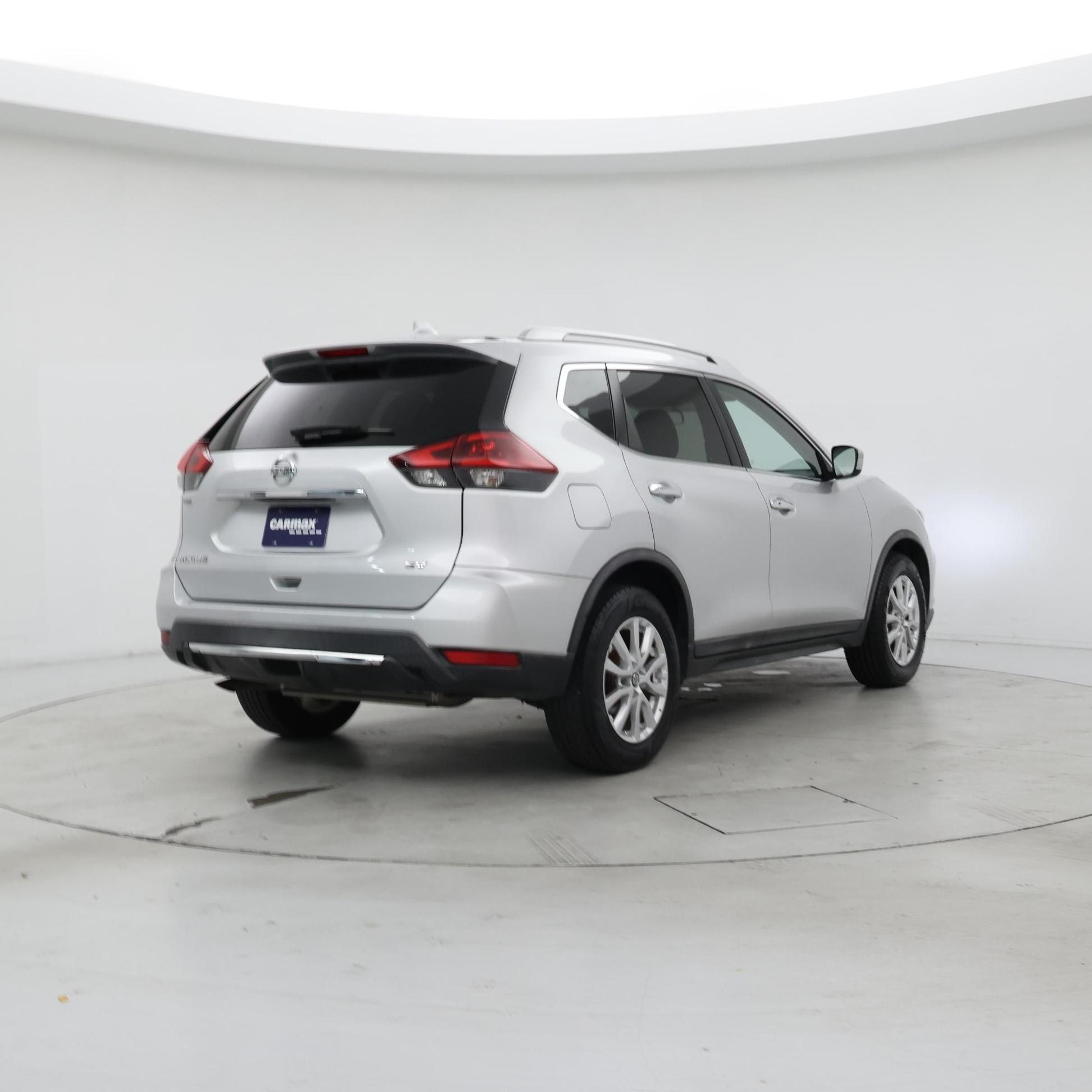 Thumbnail: 2018 Nissan Rogue - 8
