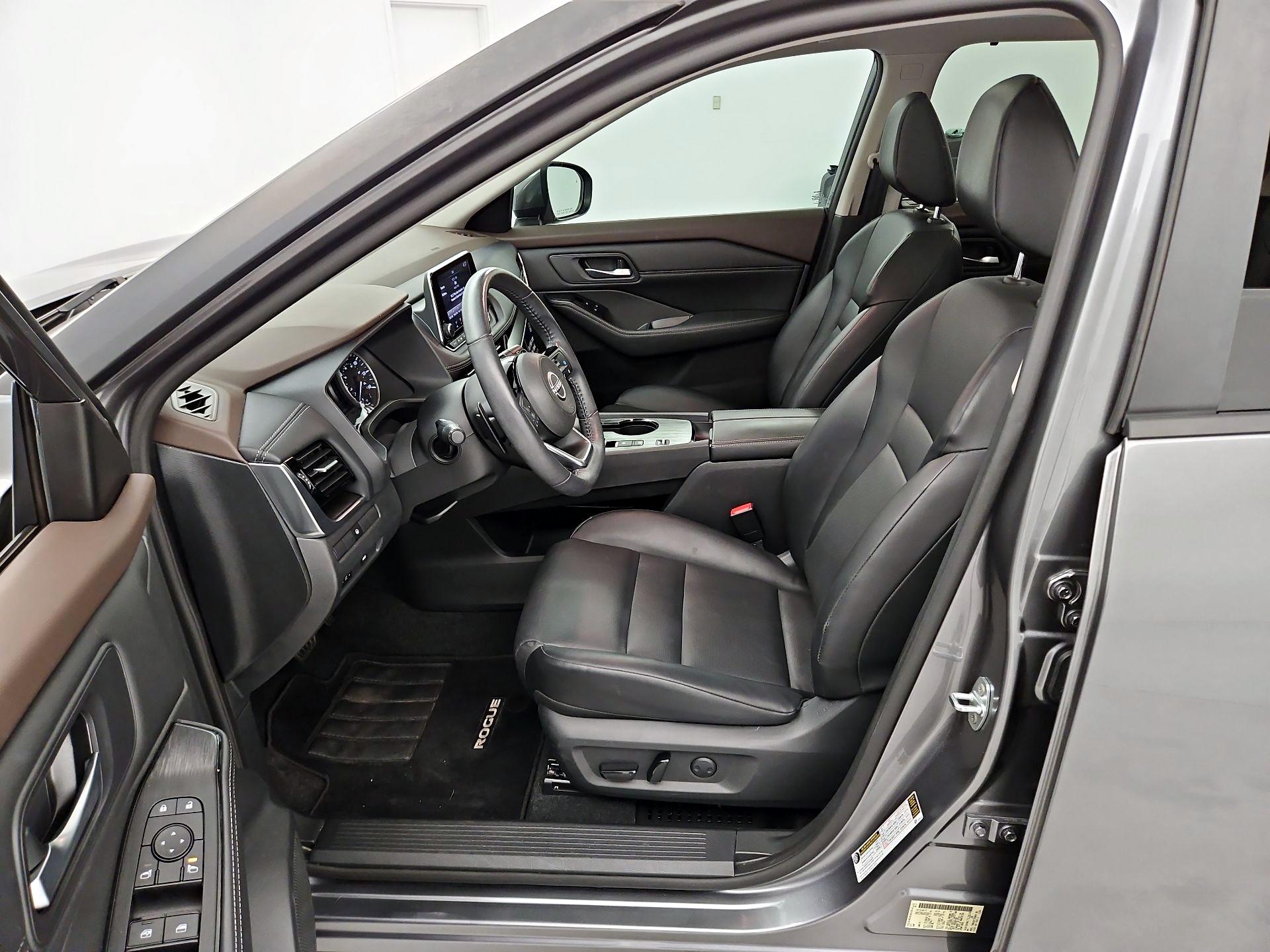 Thumbnail: 2022 Nissan Rogue - 11