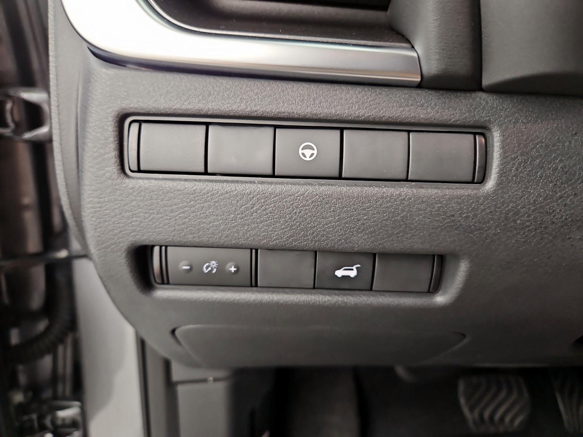 Thumbnail: 2022 Nissan Rogue - 13