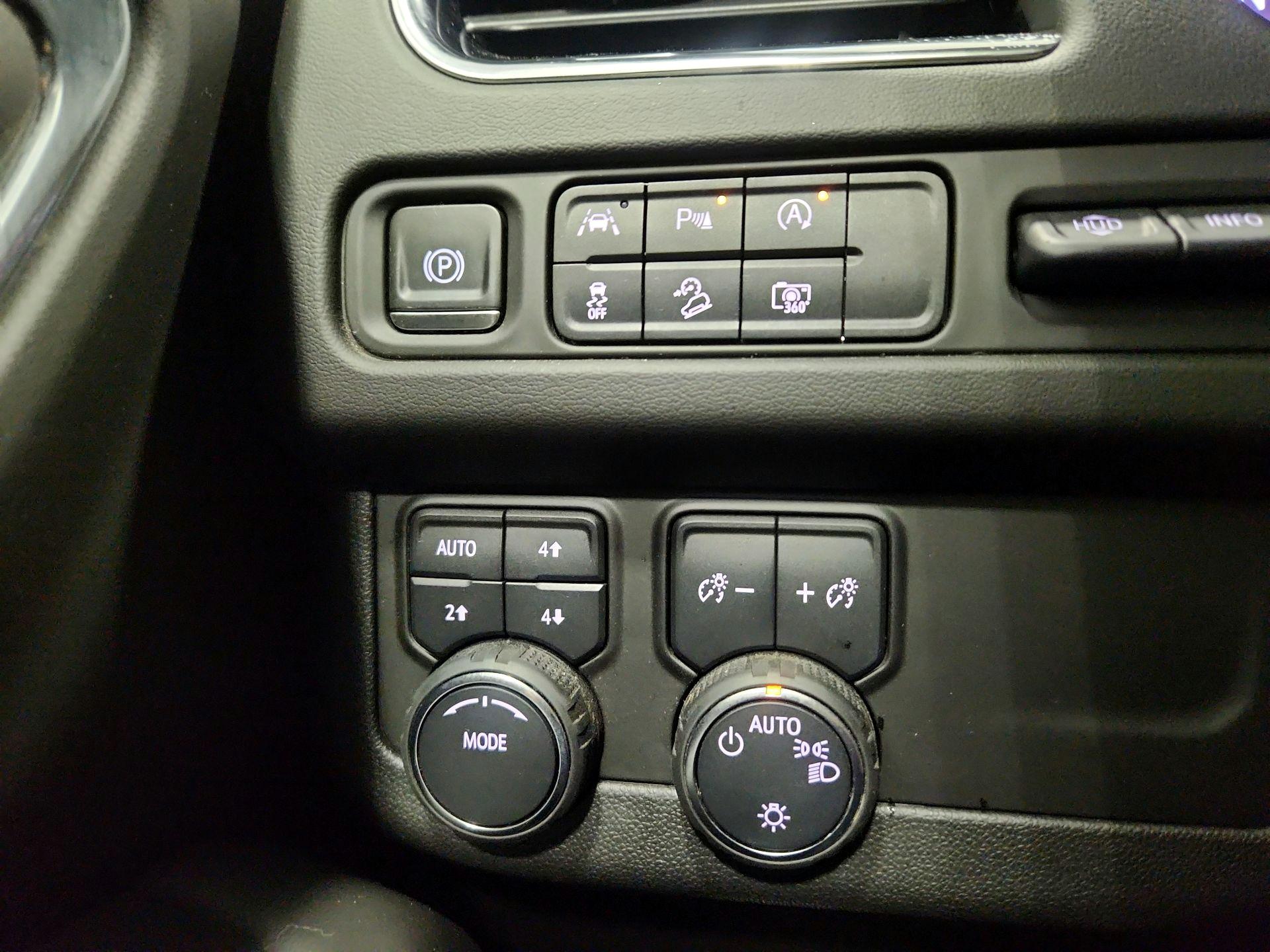 Thumbnail: 2024 Chevrolet Tahoe - 13