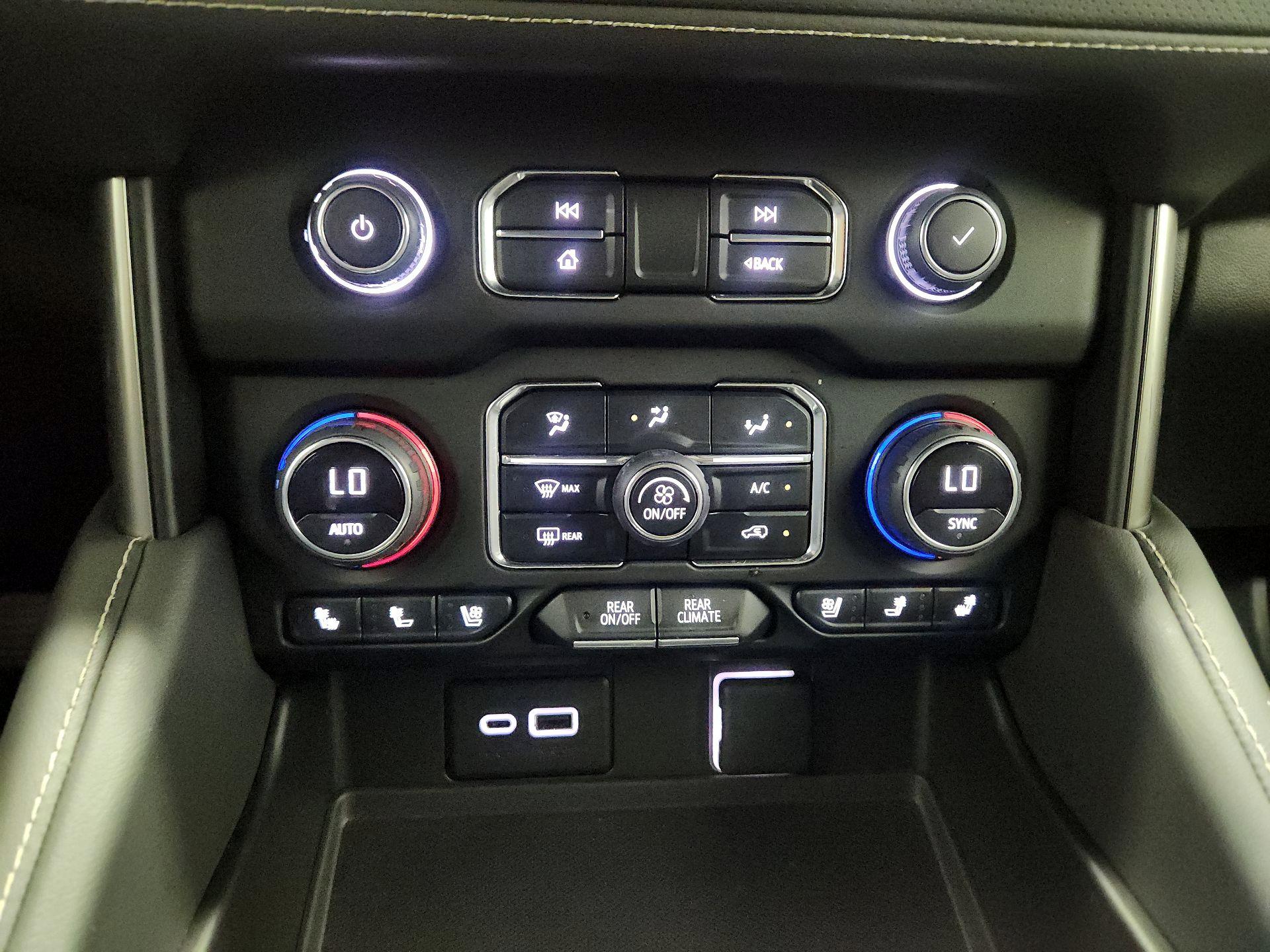 Thumbnail: 2024 Chevrolet Tahoe - 16