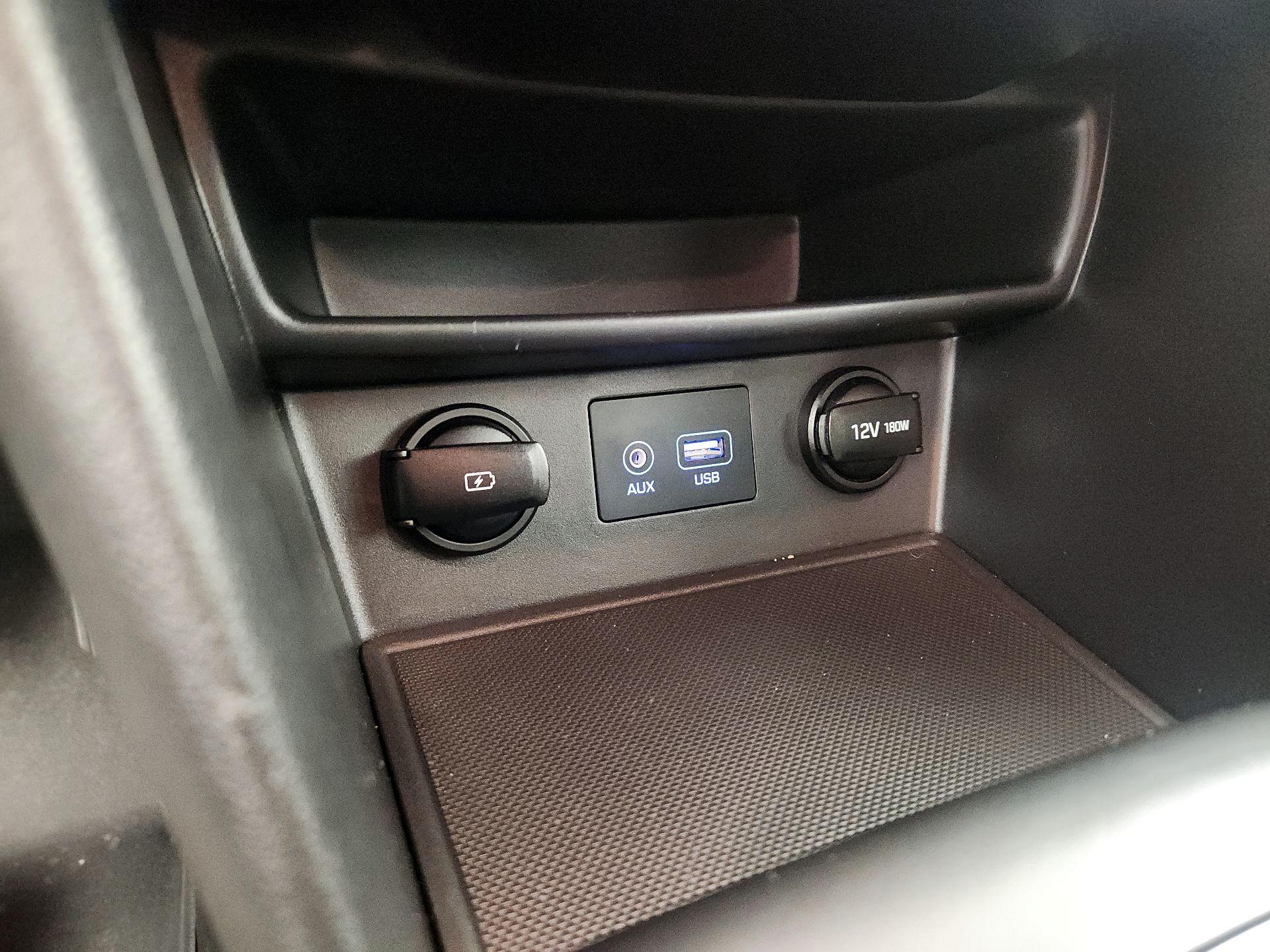 Thumbnail: 2020 Hyundai Kona - 18