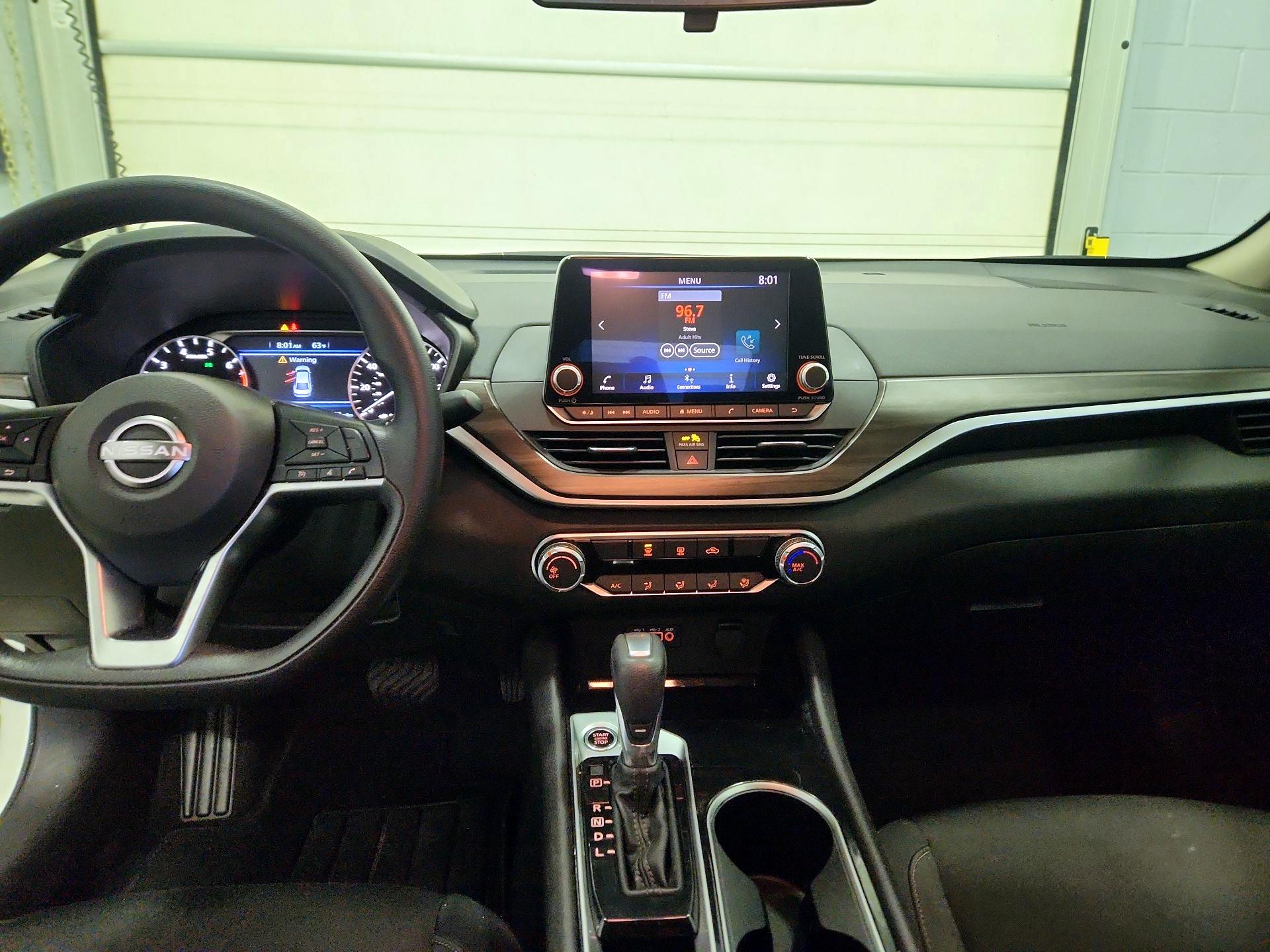 Thumbnail: 2024 Nissan Altima - 9
