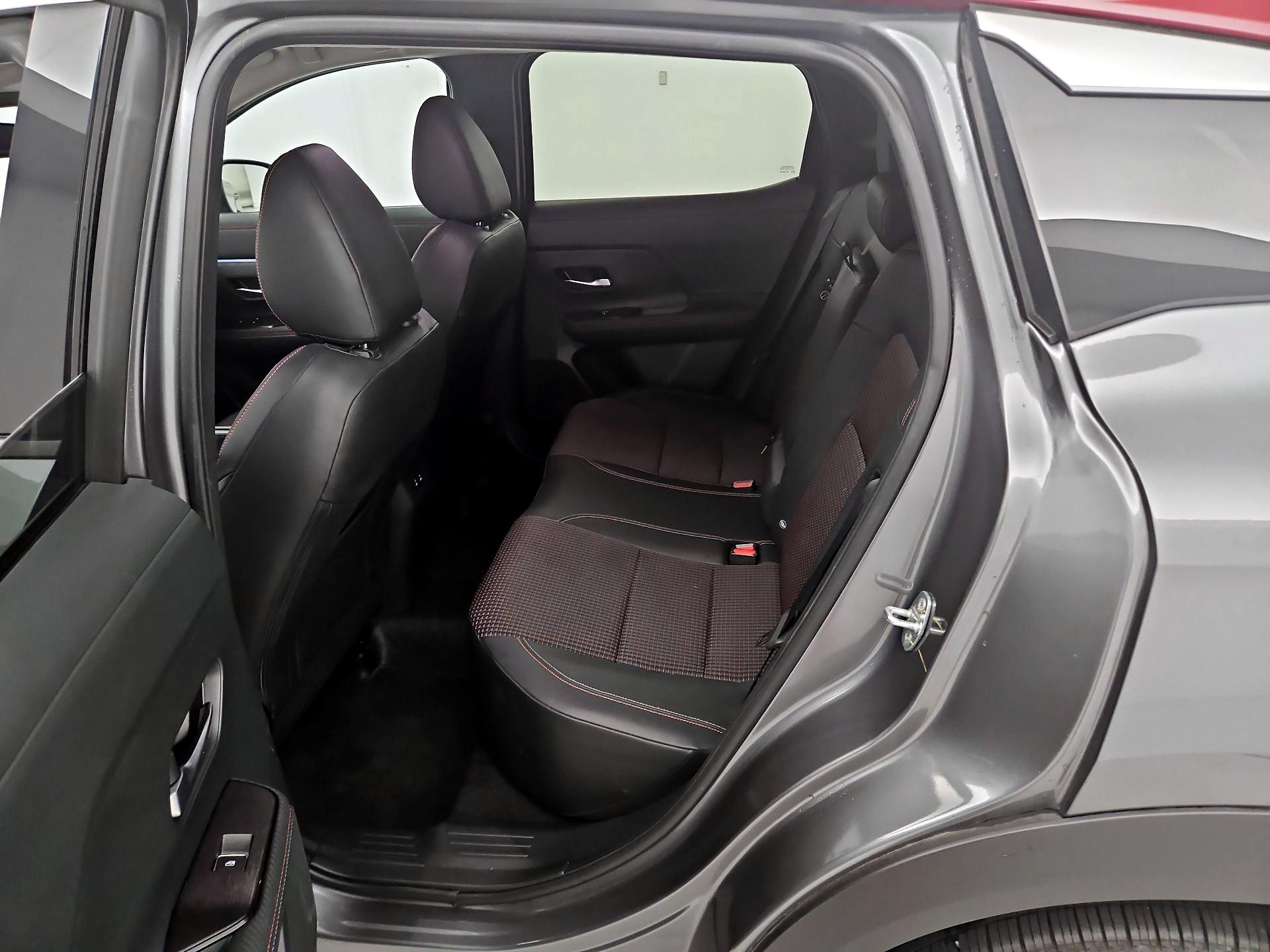 Thumbnail: 2025 Nissan Kicks - 19