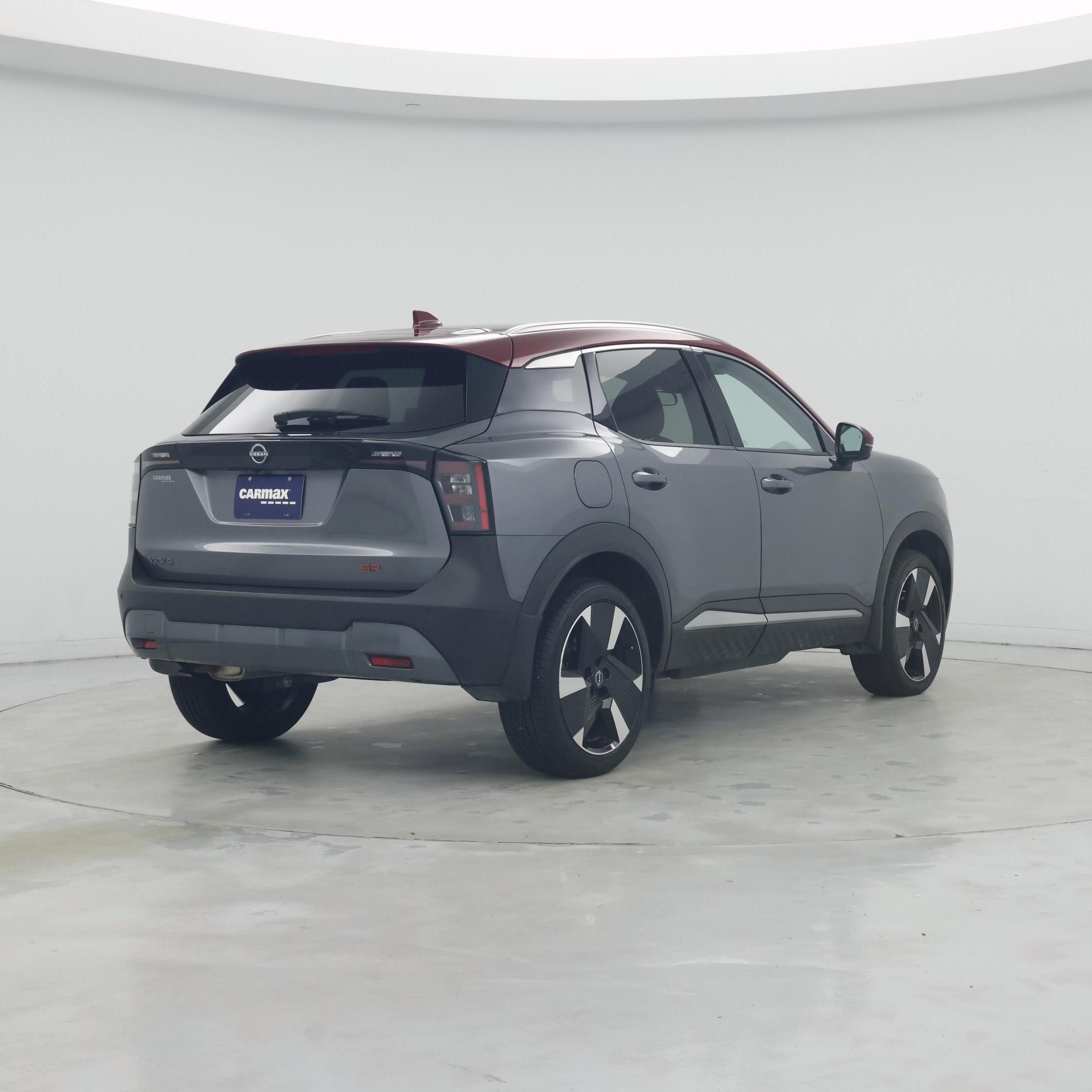 Thumbnail: 2025 Nissan Kicks - 8