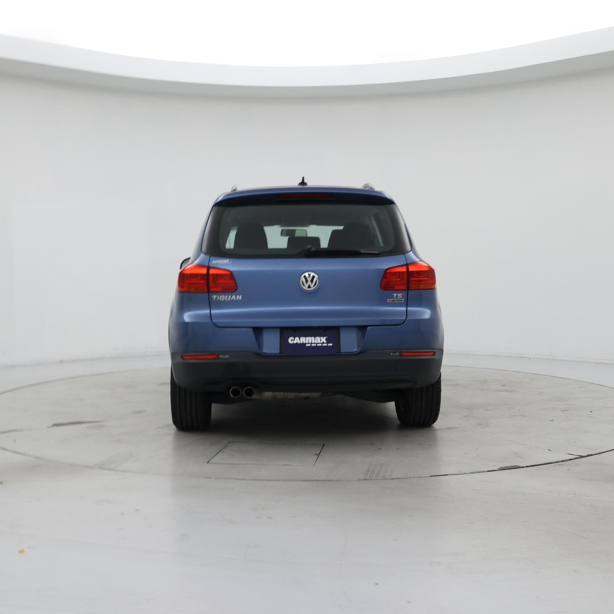 Thumbnail: 2017 Volkswagen Tiguan - 6