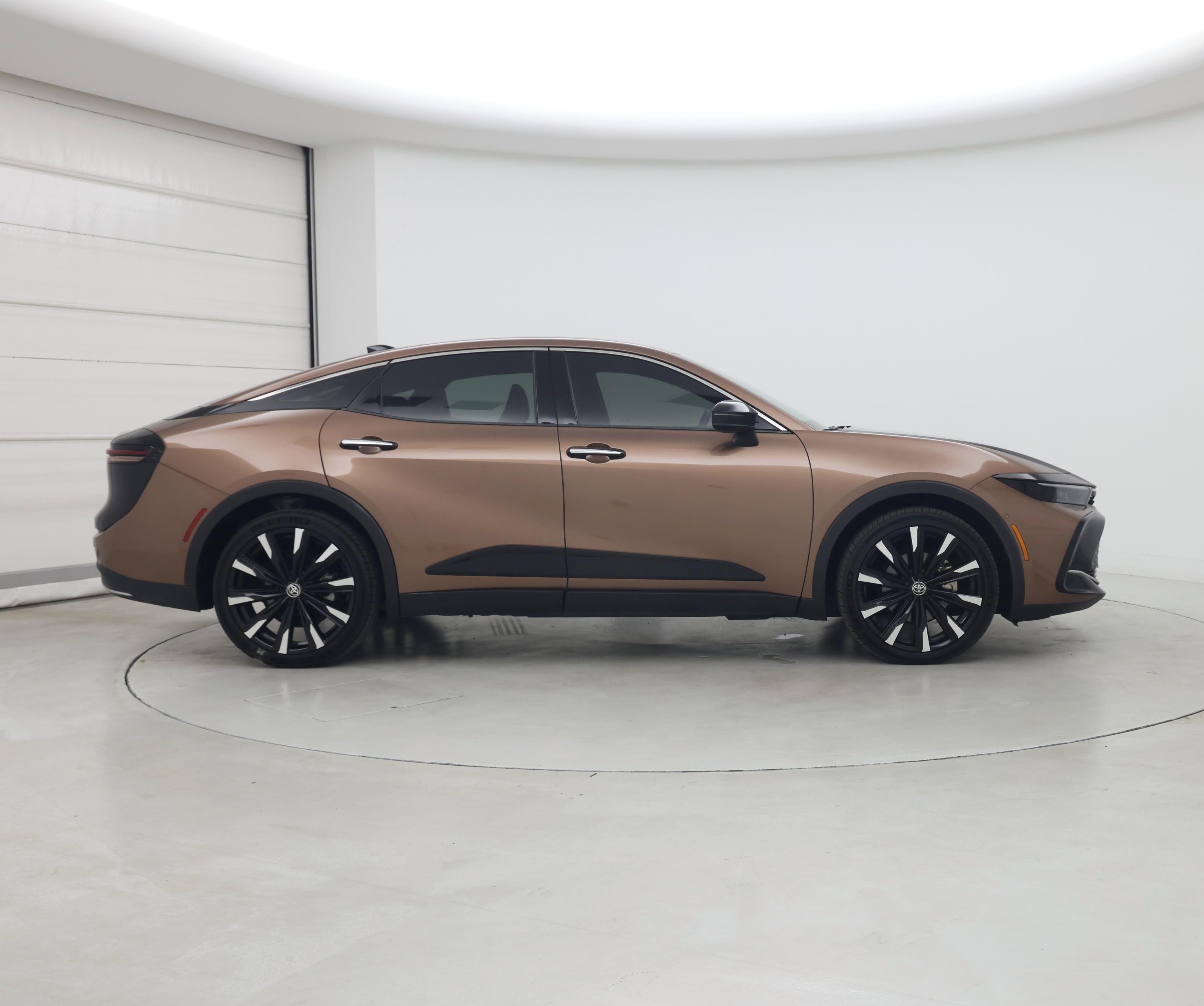 Thumbnail: 2023 Toyota Crown - 7