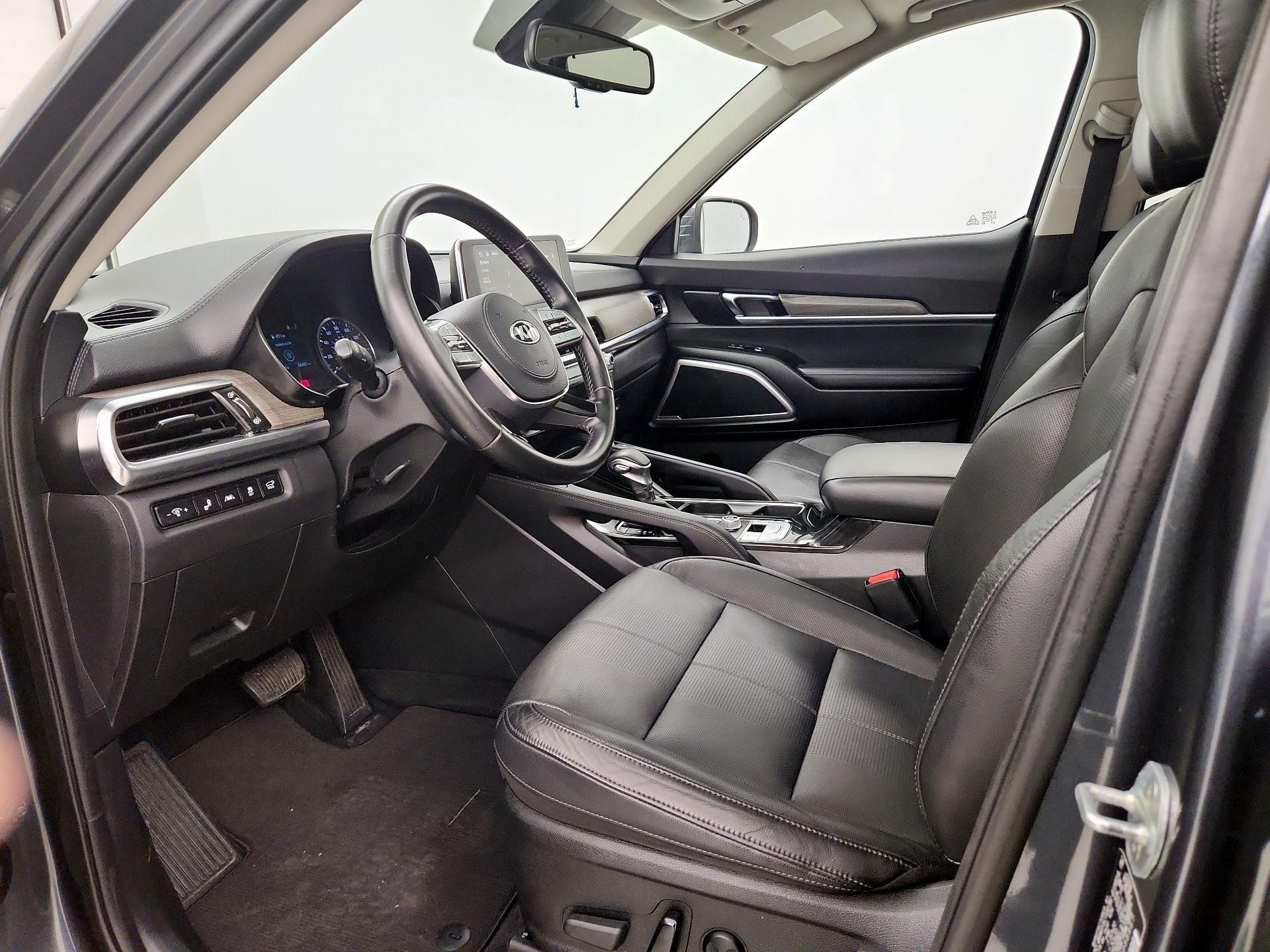 Thumbnail: 2020 Kia Telluride - 11