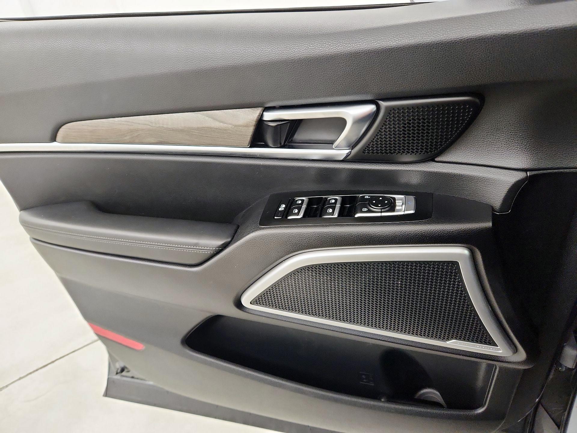 Thumbnail: 2020 Kia Telluride - 12