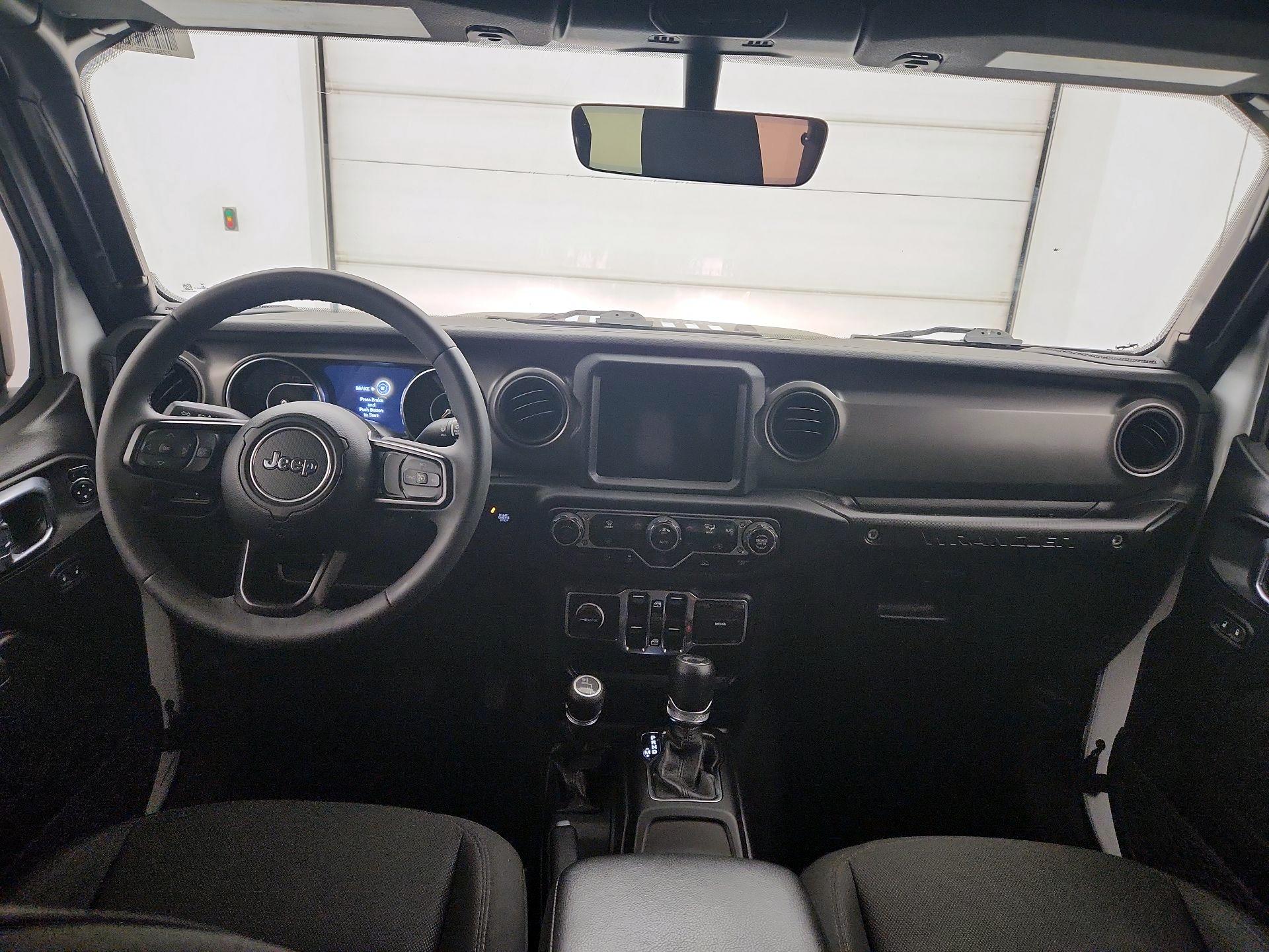Thumbnail: 2023 Jeep Wrangler - 9