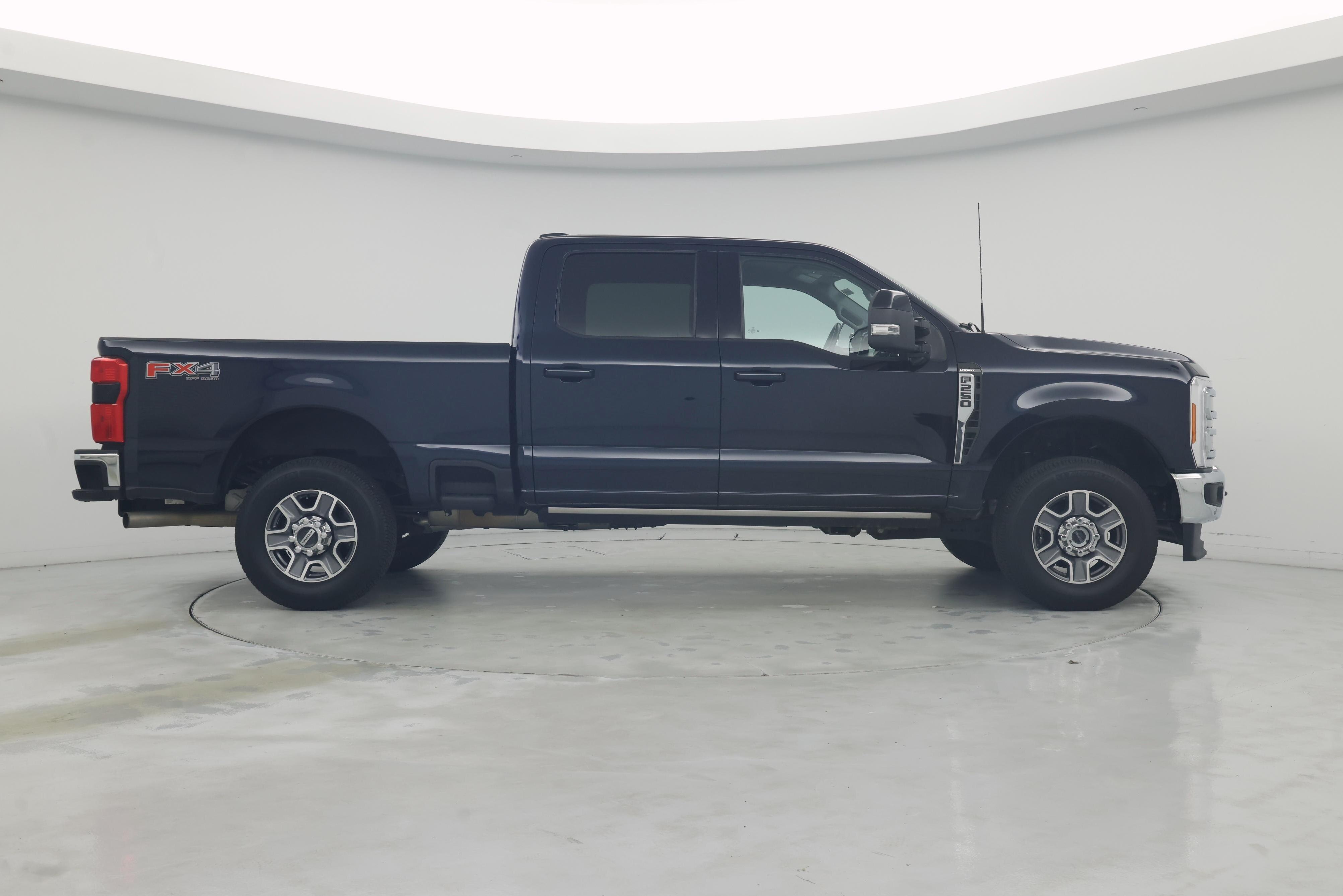 Thumbnail: 2023 Ford F-250 - 7