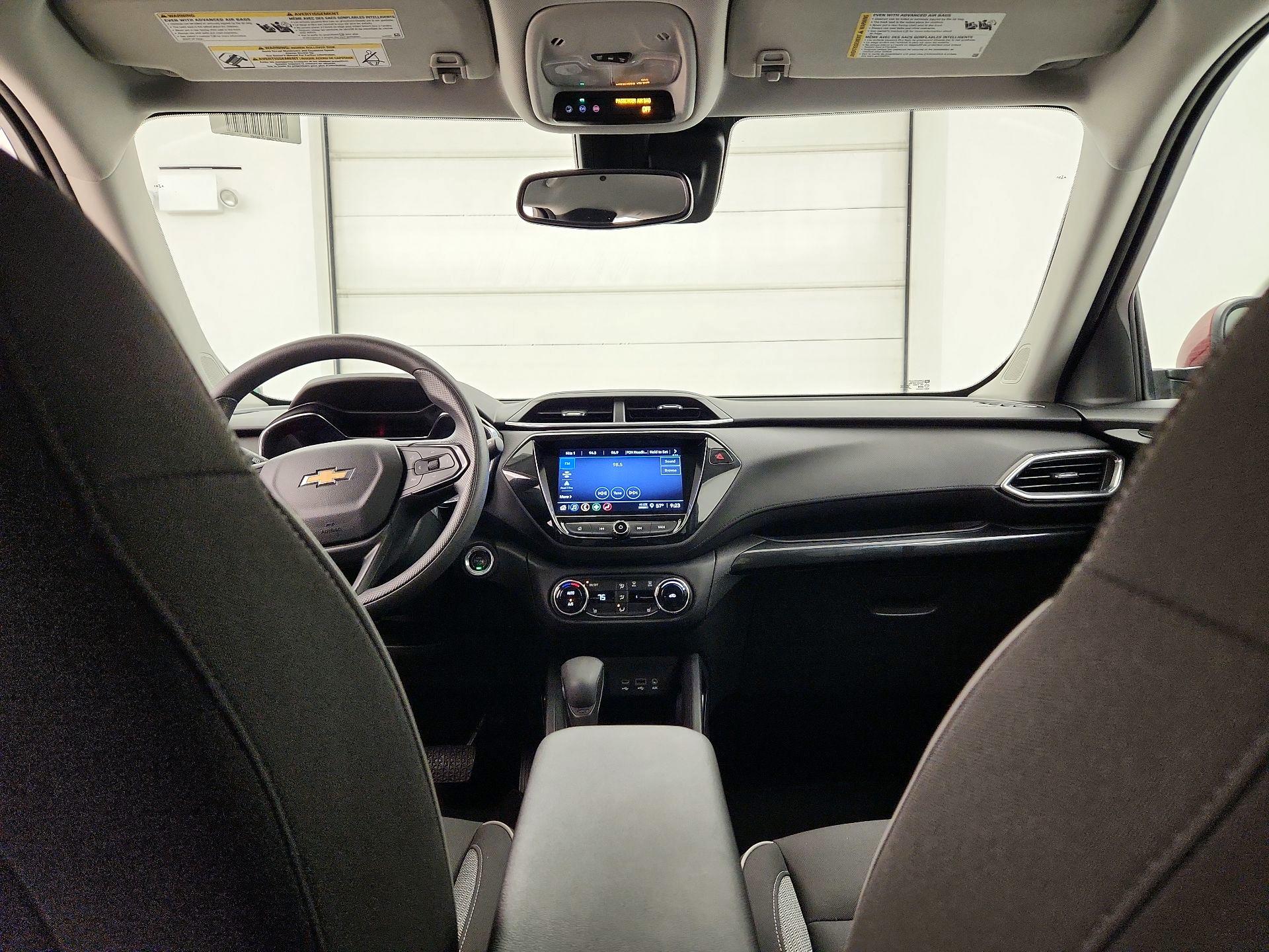 Thumbnail: 2023 Chevrolet TrailBlazer - 9