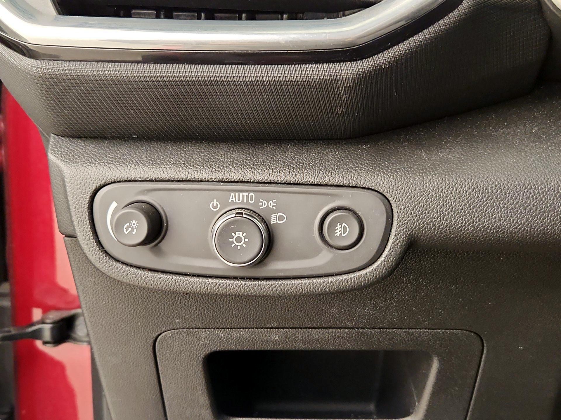 Thumbnail: 2023 Chevrolet TrailBlazer - 13