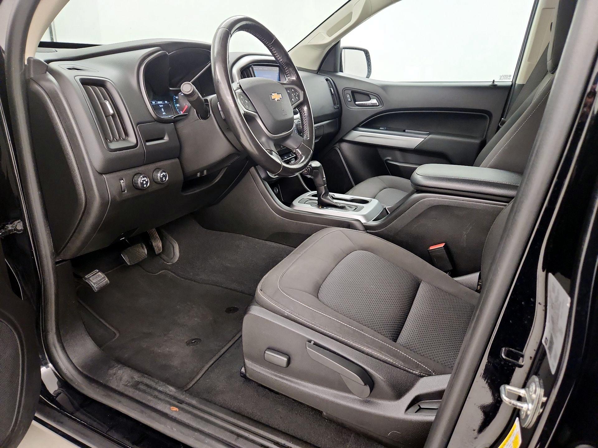 Thumbnail: 2021 Chevrolet Colorado - 11