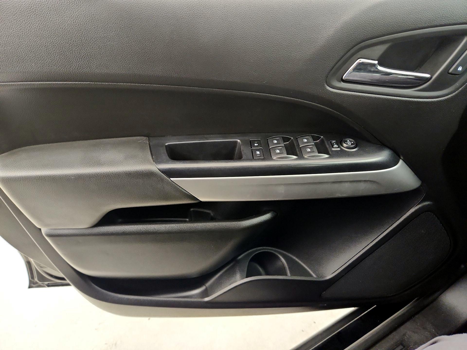 Thumbnail: 2021 Chevrolet Colorado - 12