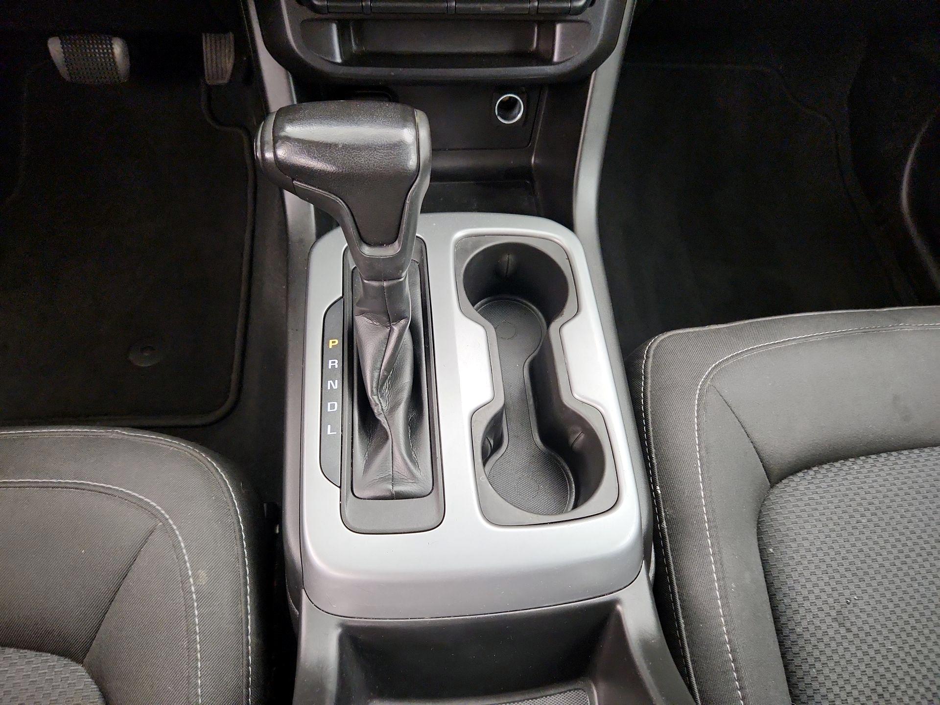 Thumbnail: 2021 Chevrolet Colorado - 17