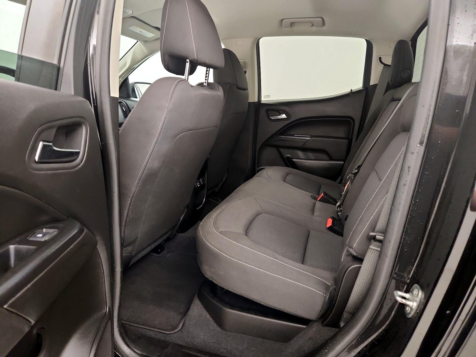 Thumbnail: 2021 Chevrolet Colorado - 19