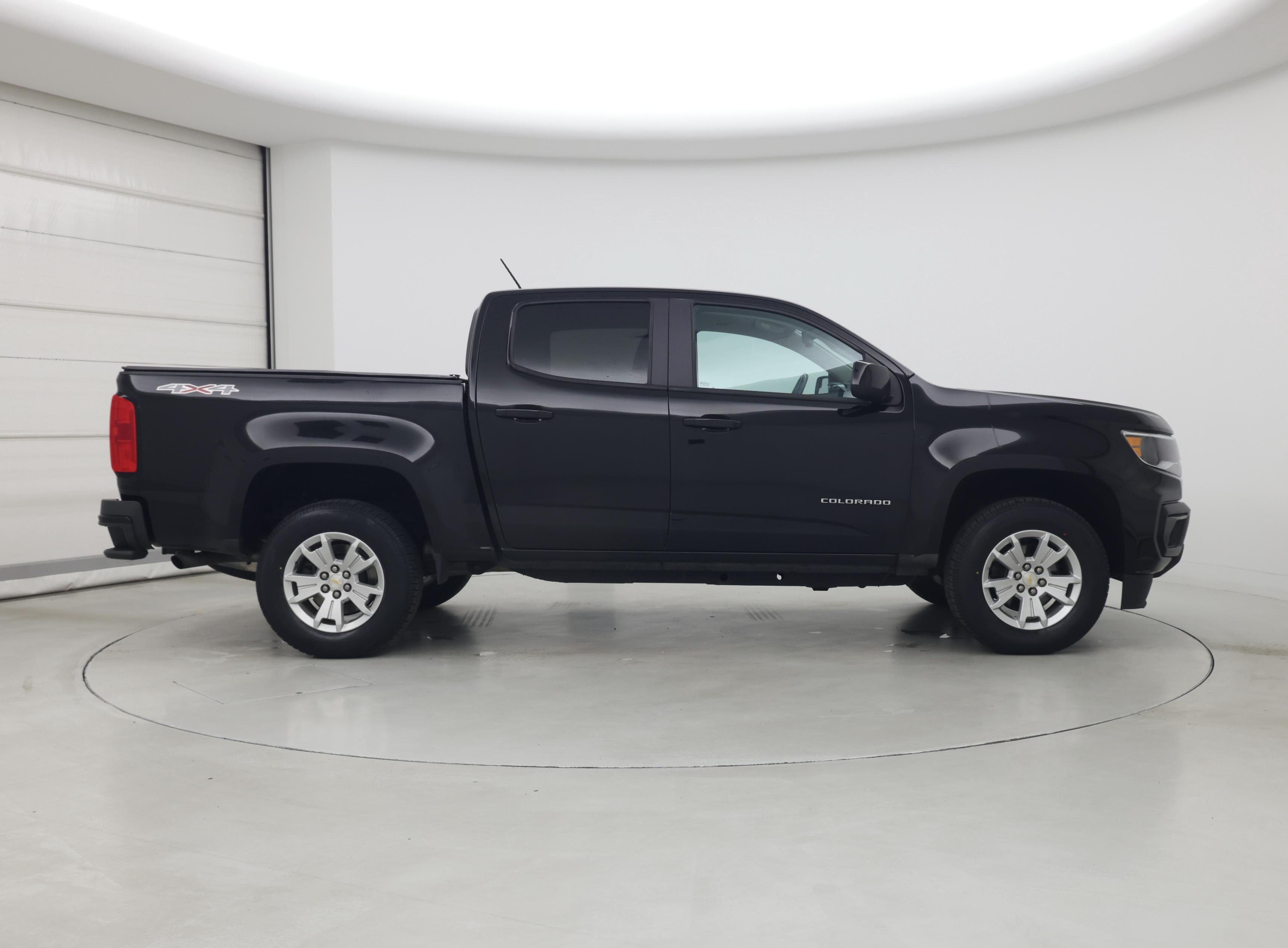 Thumbnail: 2021 Chevrolet Colorado - 7