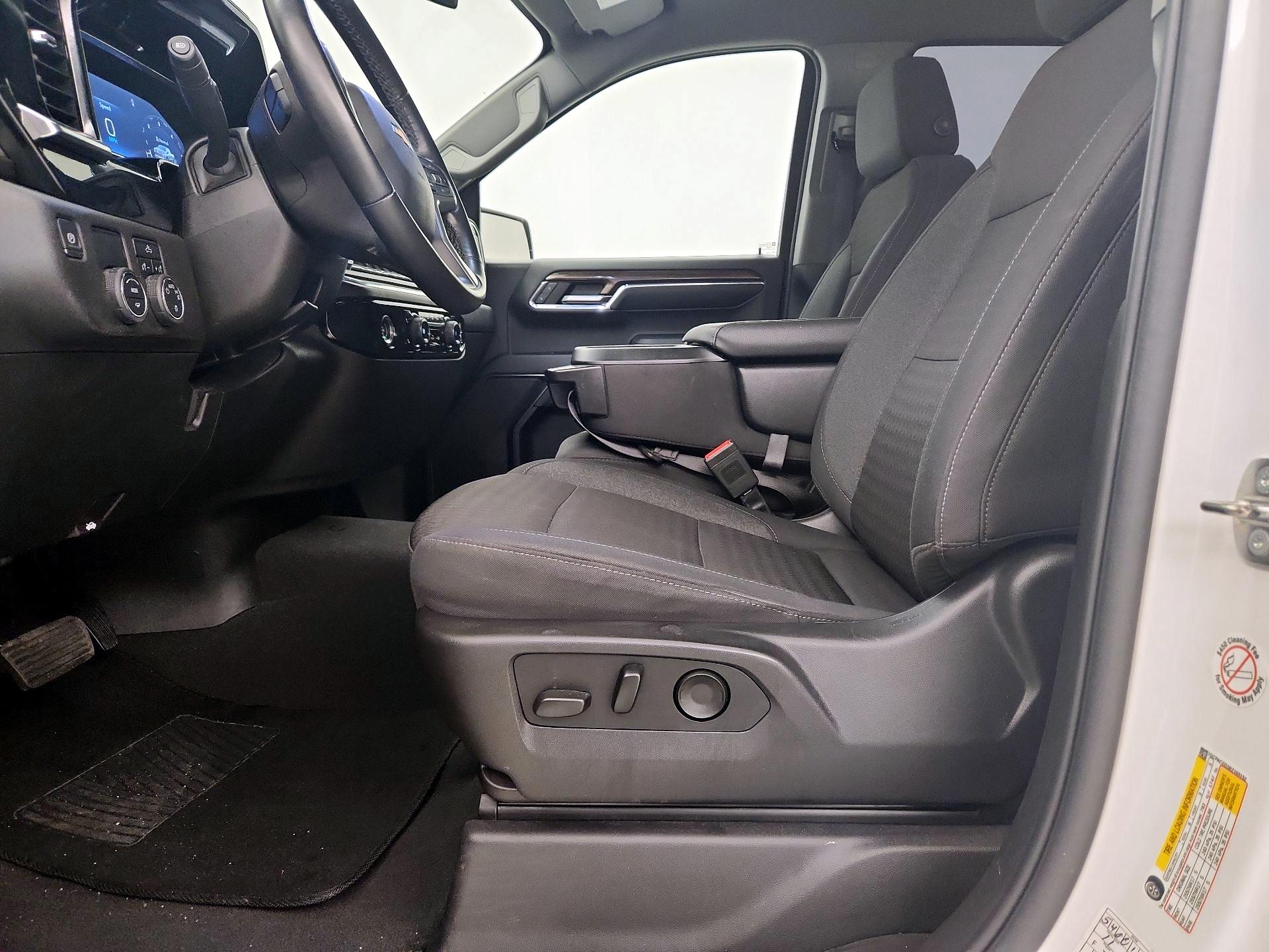 Thumbnail: 2024 Chevrolet Silverado 1500 - 11