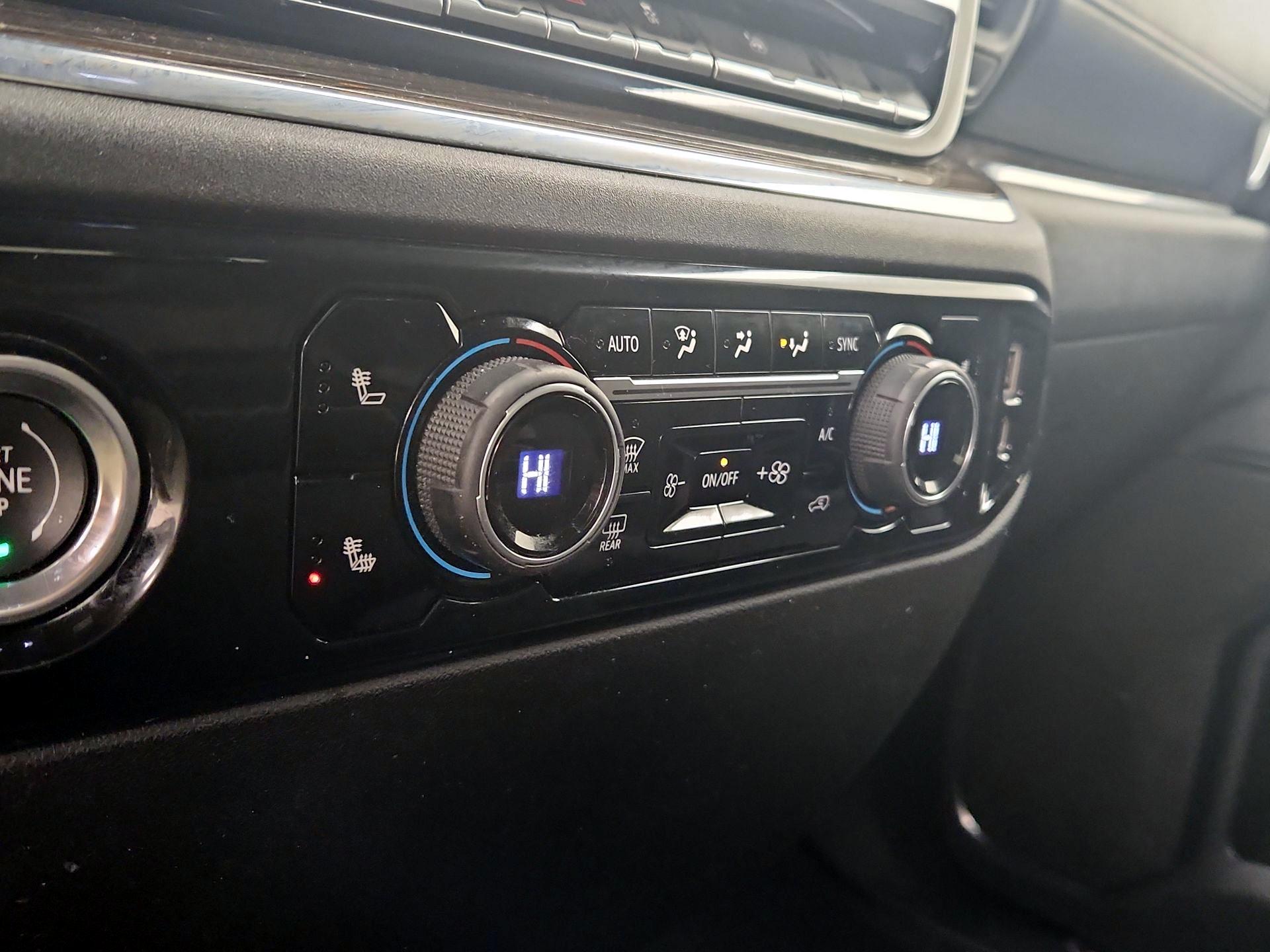 Thumbnail: 2024 Chevrolet Silverado 1500 - 16