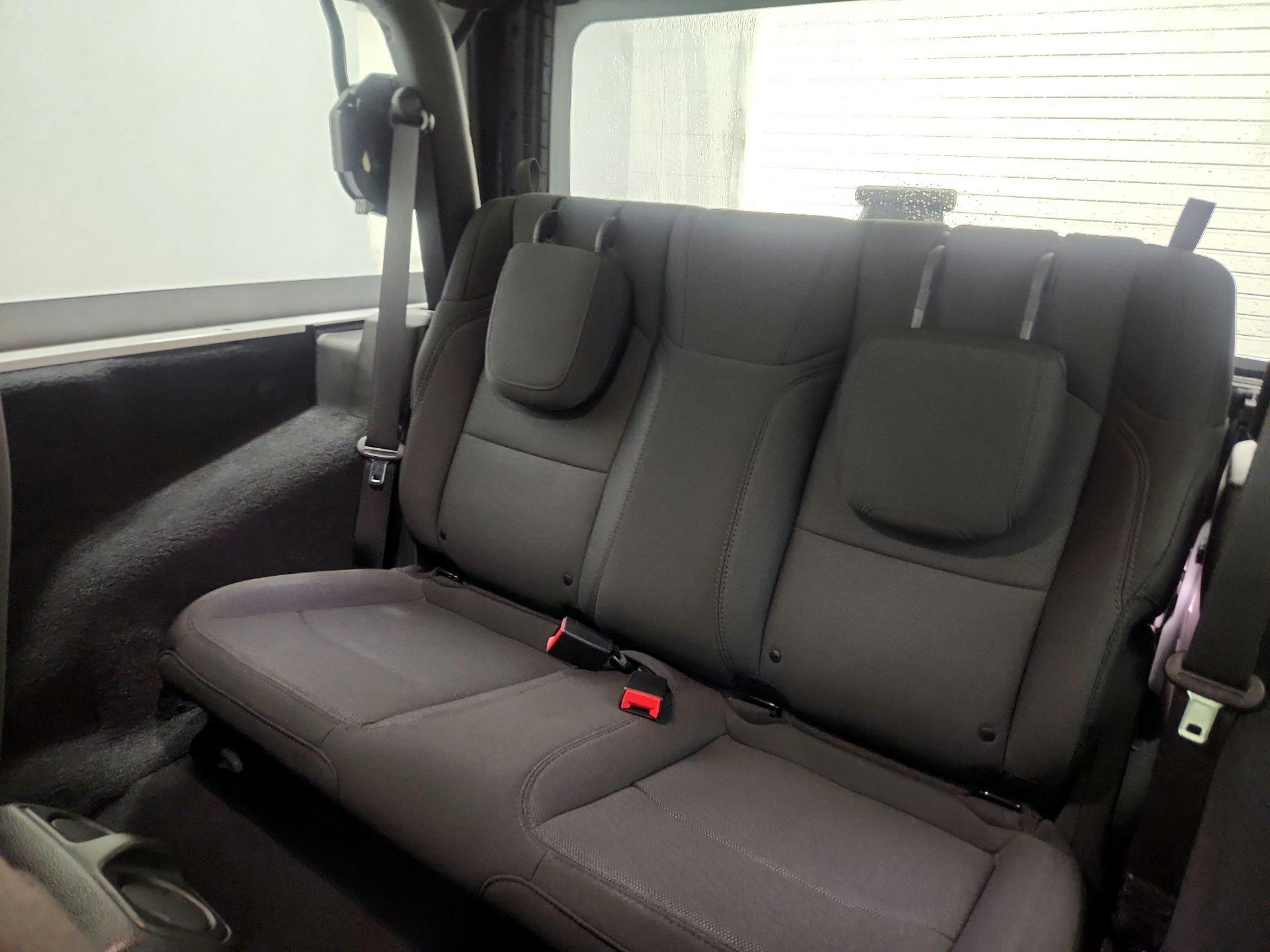 Thumbnail: 2022 Jeep Wrangler - 19