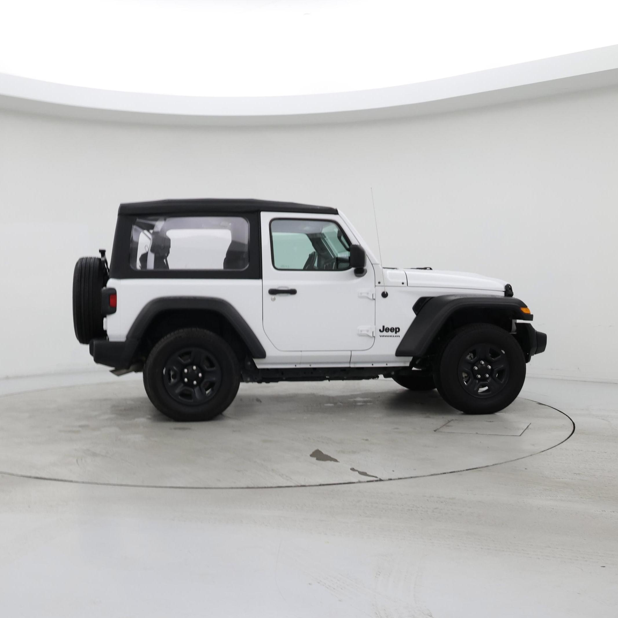Thumbnail: 2022 Jeep Wrangler - 7
