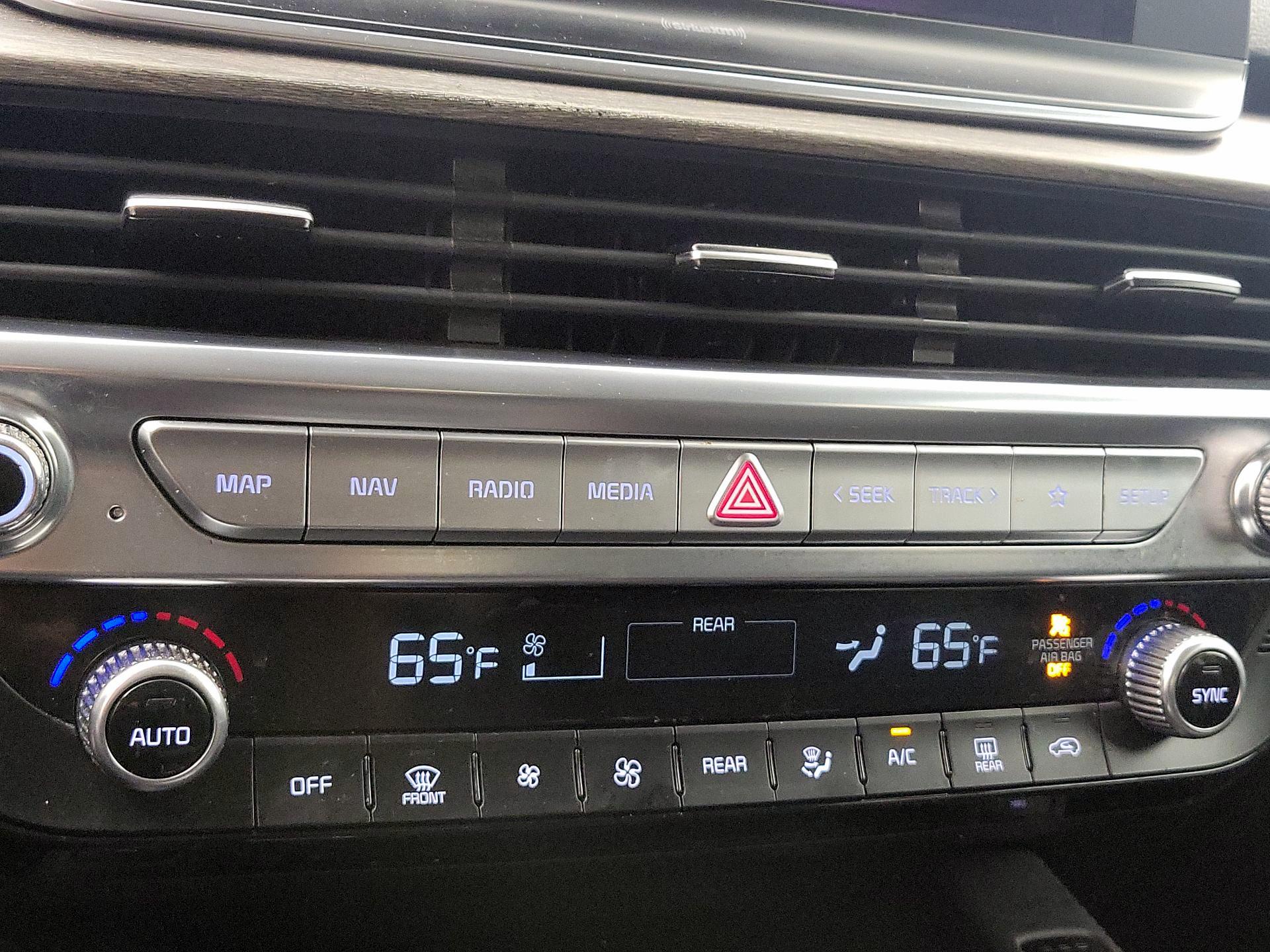 Thumbnail: 2021 Kia Telluride - 17