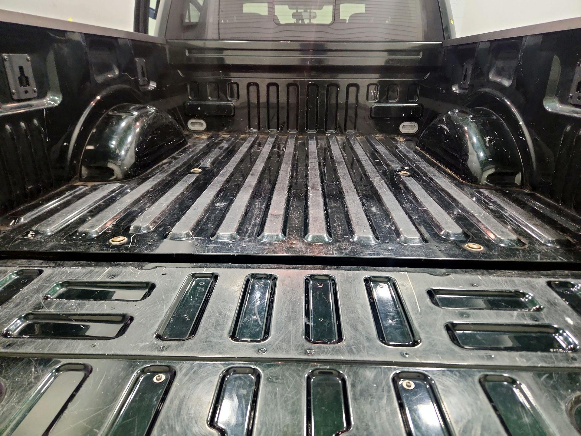 Thumbnail: 2015 Ford F-150 - 20