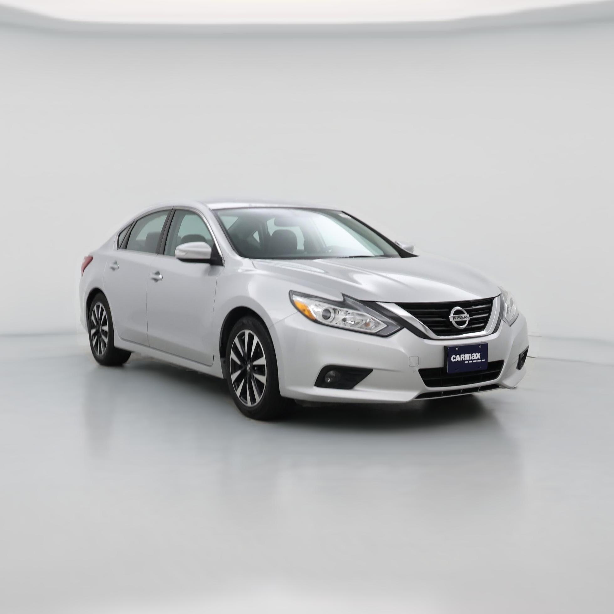 Thumbnail: 2018 Nissan Altima - 1