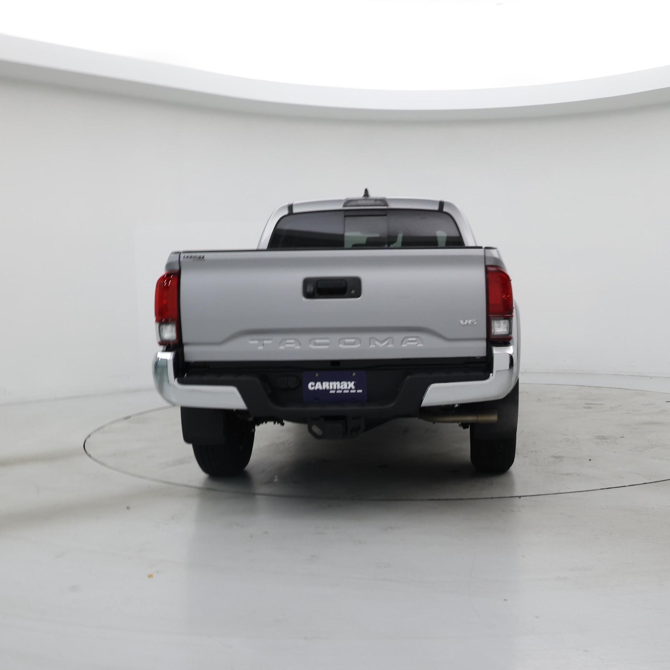 Thumbnail: 2021 Toyota Tacoma - 6
