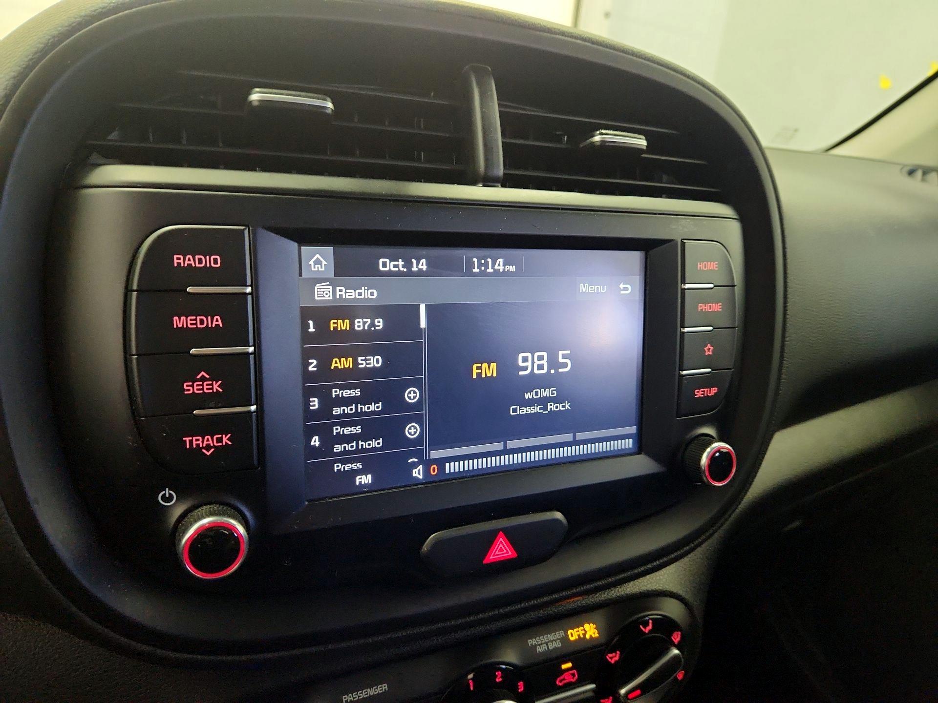 Thumbnail: 2020 Kia Soul - 15