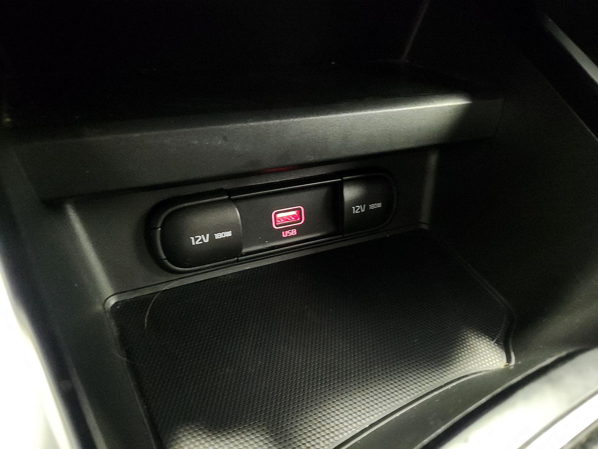 Thumbnail: 2020 Kia Soul - 18