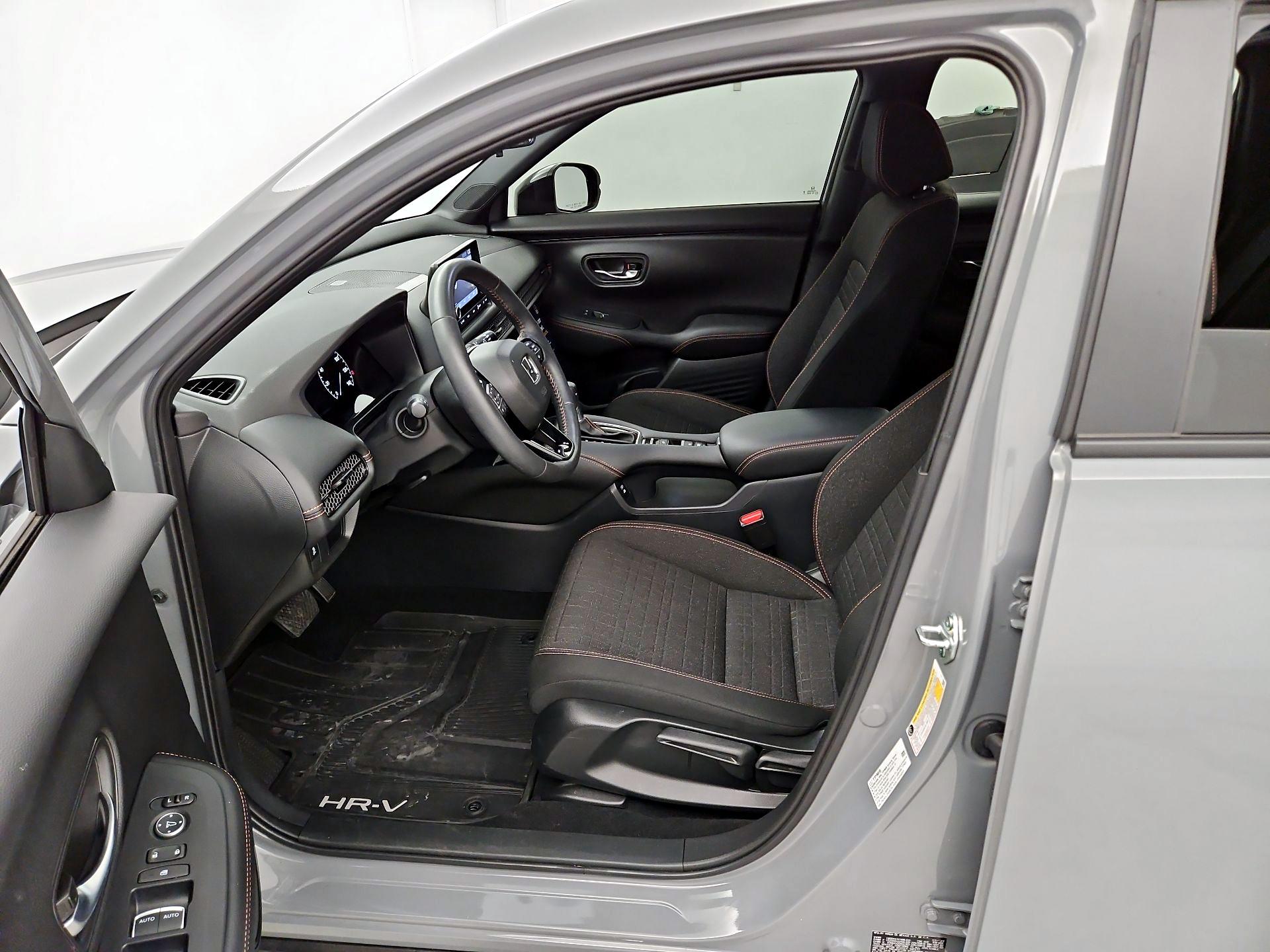 Thumbnail: 2024 Honda HR-V - 11