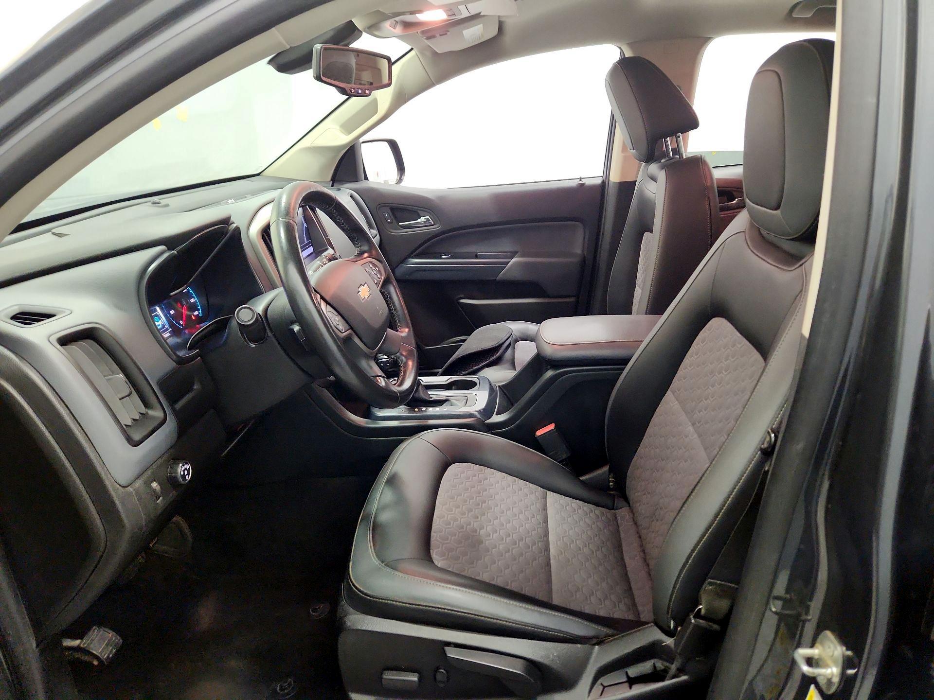 Thumbnail: 2017 Chevrolet Colorado - 11