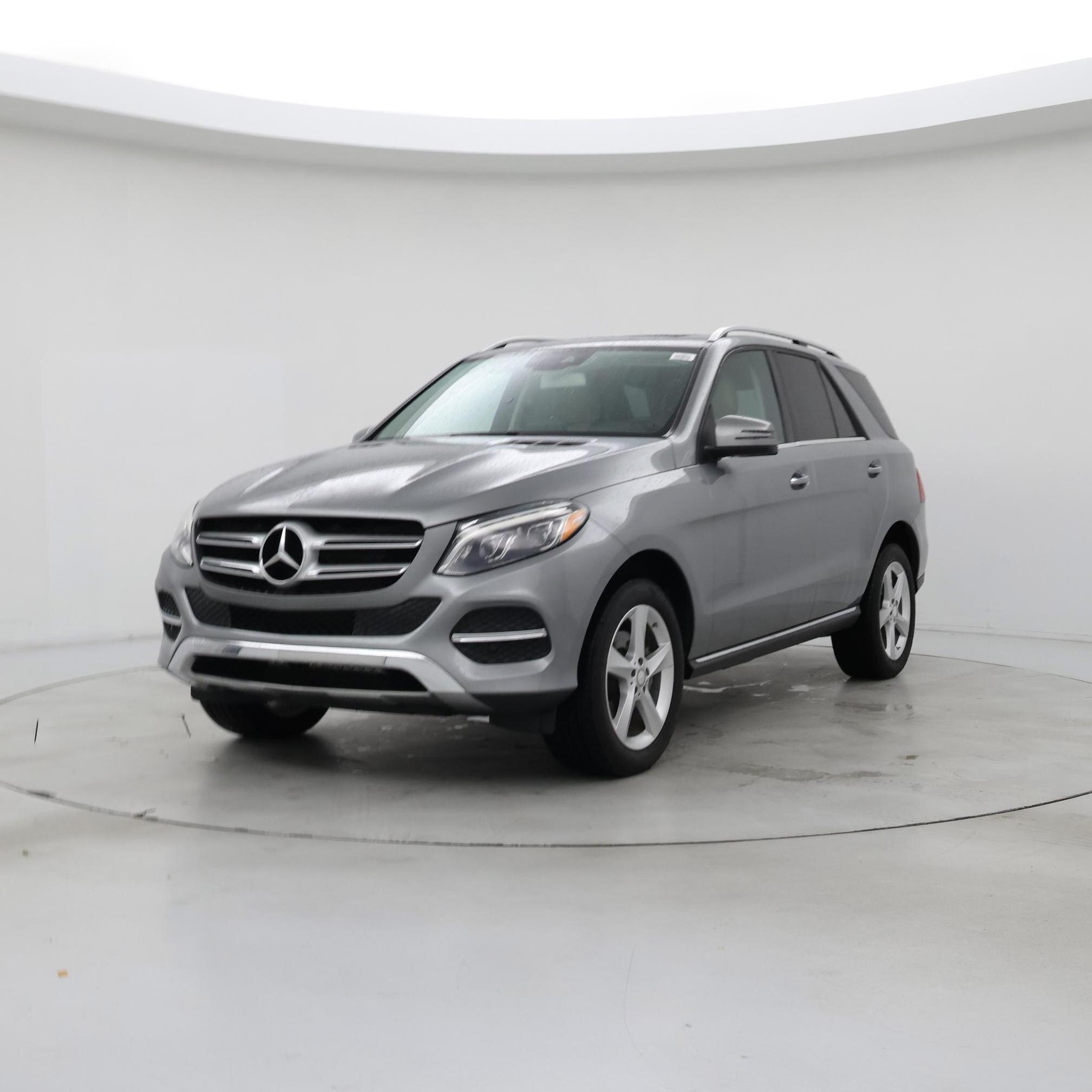 Thumbnail: 2016 Mercedes-Benz GLE - 4