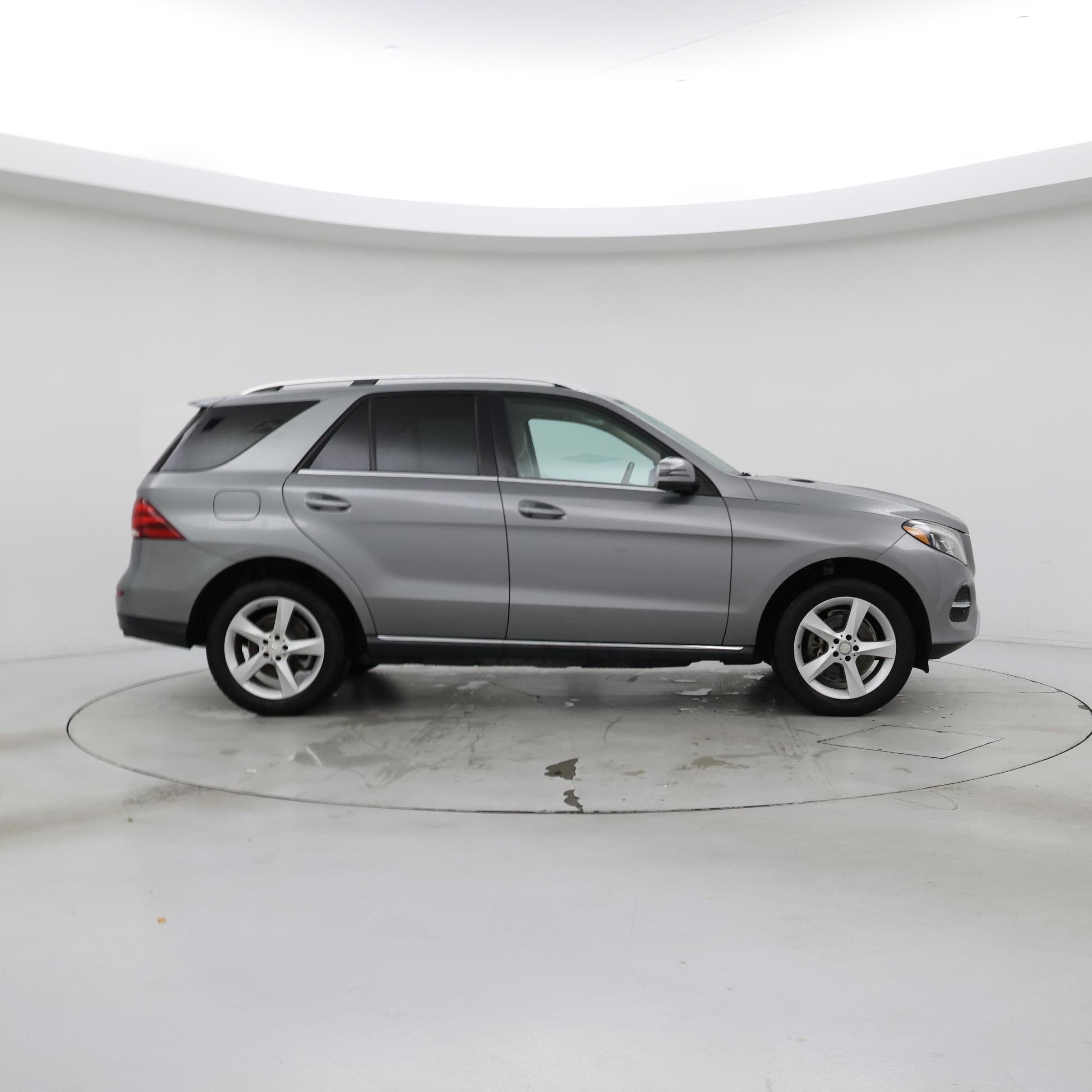 Thumbnail: 2016 Mercedes-Benz GLE - 7