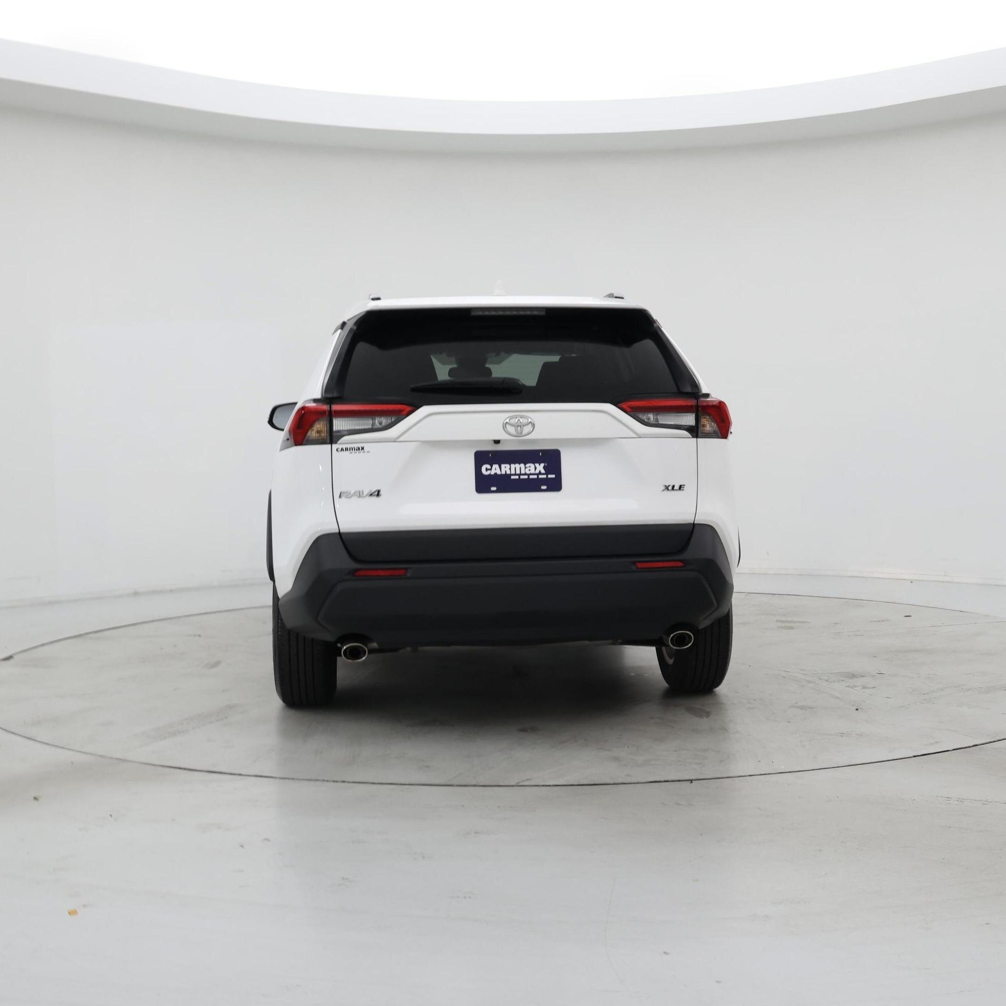 Thumbnail: 2023 Toyota RAV4 - 6