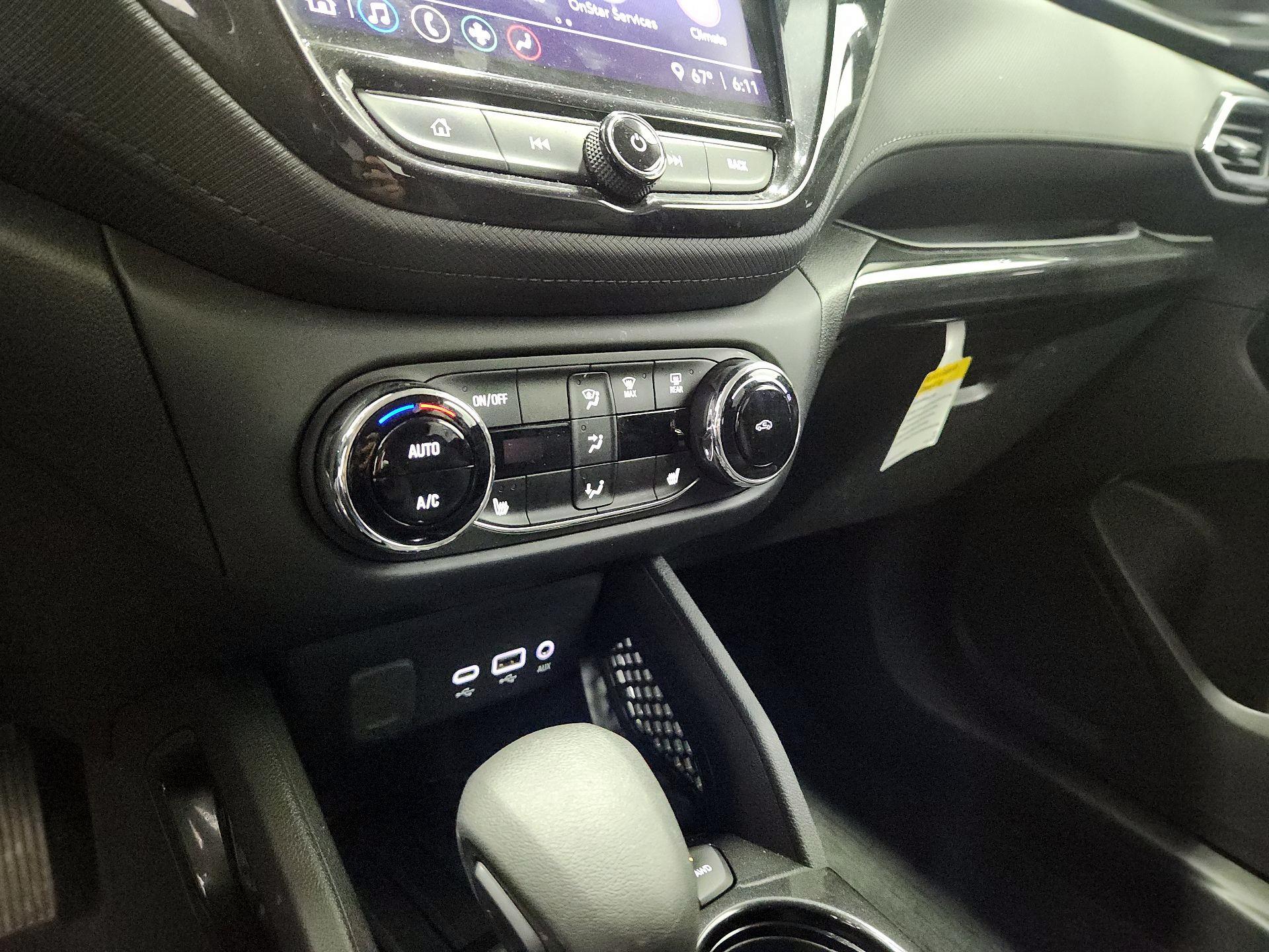 Thumbnail: 2022 Chevrolet TrailBlazer - 16