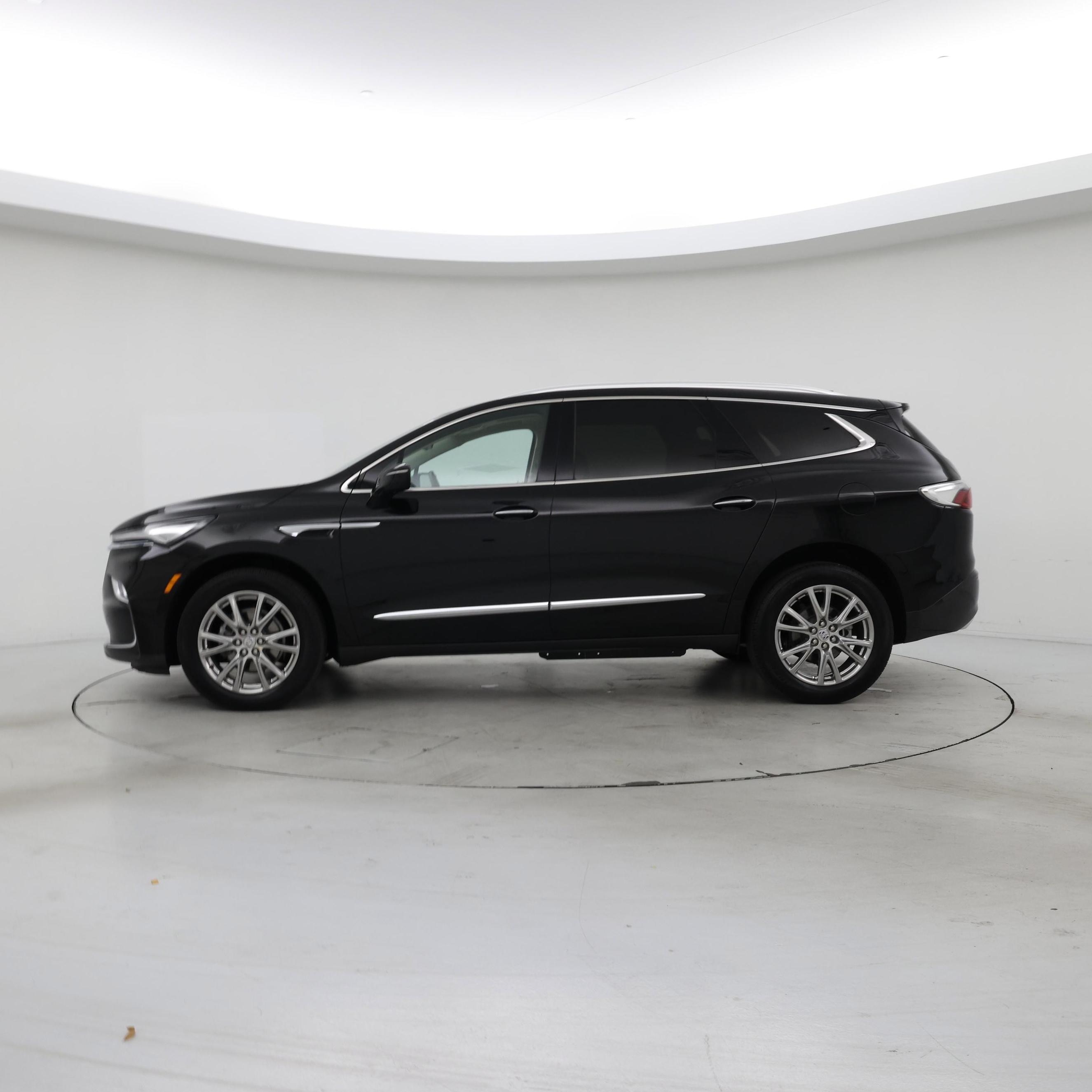 Thumbnail: 2023 Buick Enclave - 3