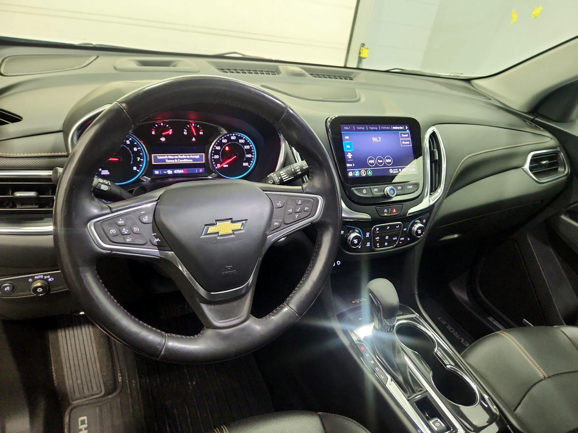 Thumbnail: 2022 Chevrolet Equinox - 9