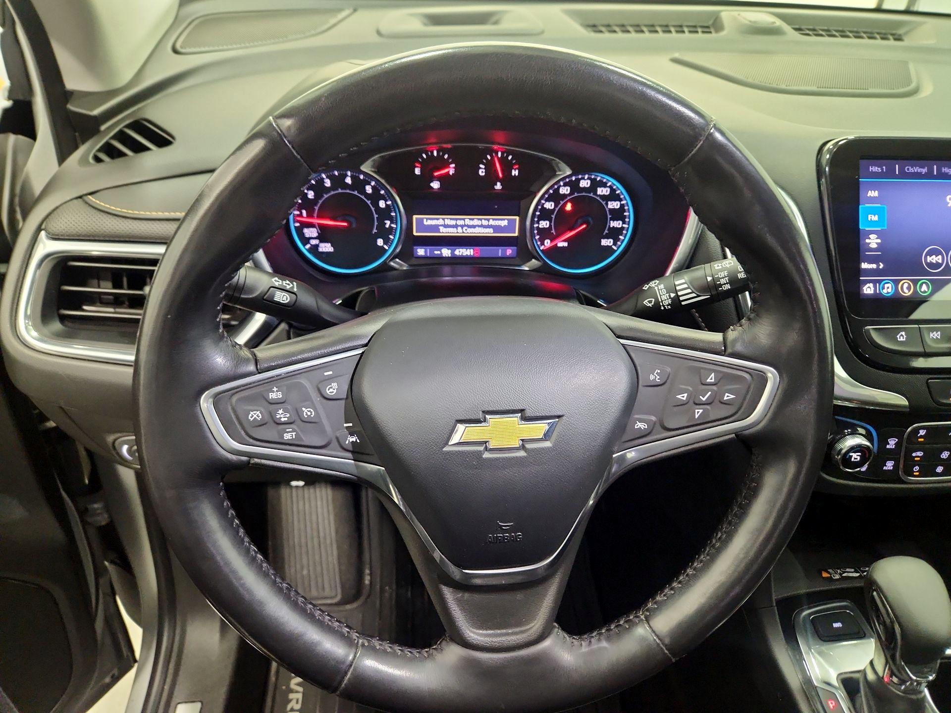 Thumbnail: 2022 Chevrolet Equinox - 10