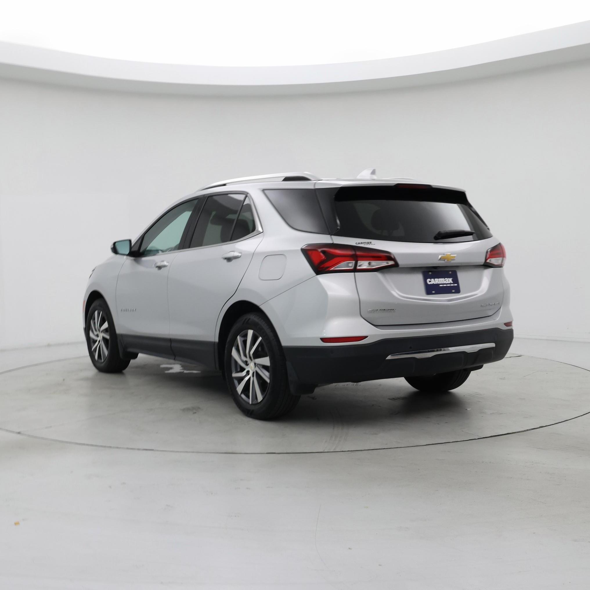 Thumbnail: 2022 Chevrolet Equinox - 2