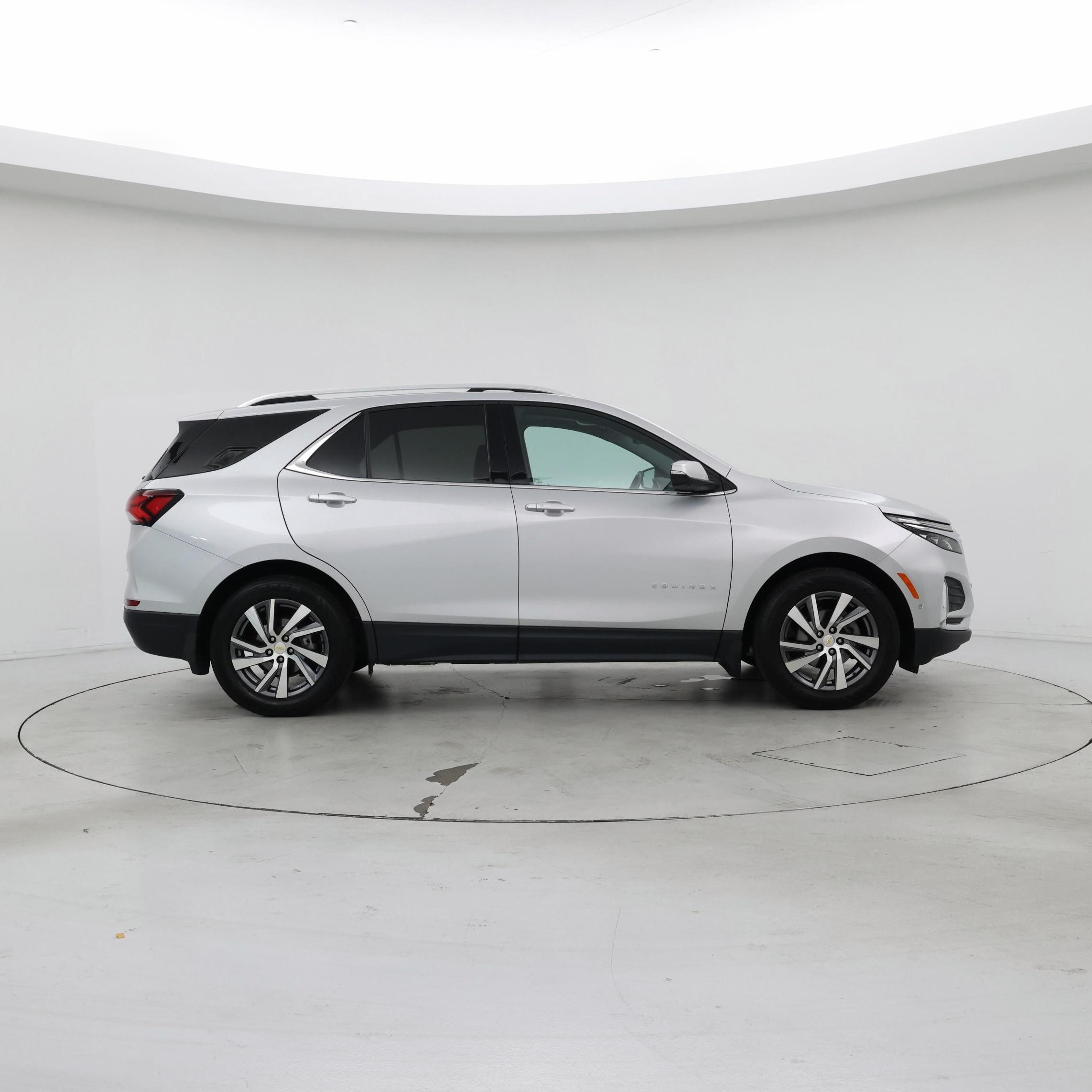 Thumbnail: 2022 Chevrolet Equinox - 7